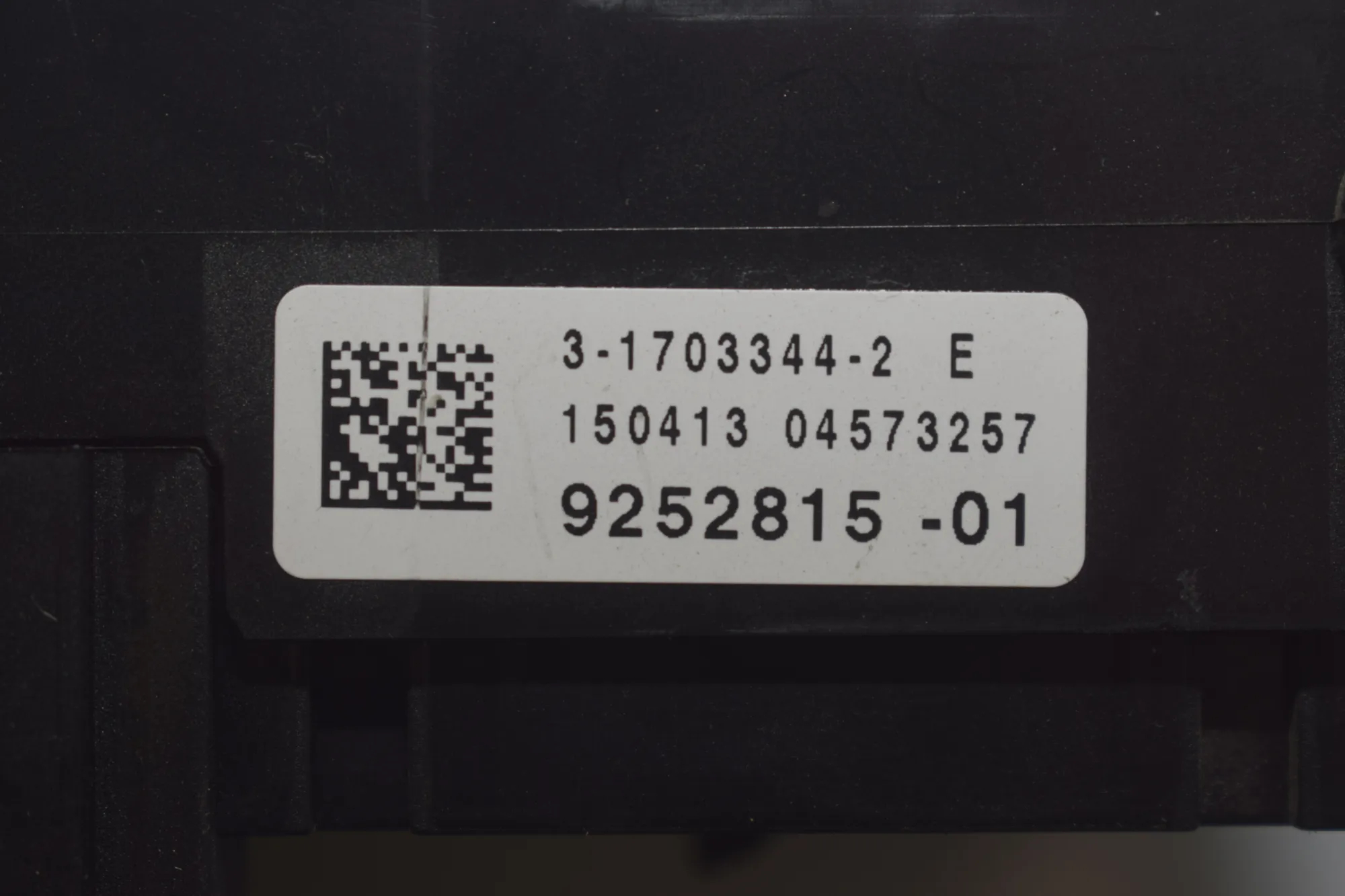 Fuse Box – OEM 9252815 · BMW 6 Gran Coupe (F06) 640 d 2013 – 4