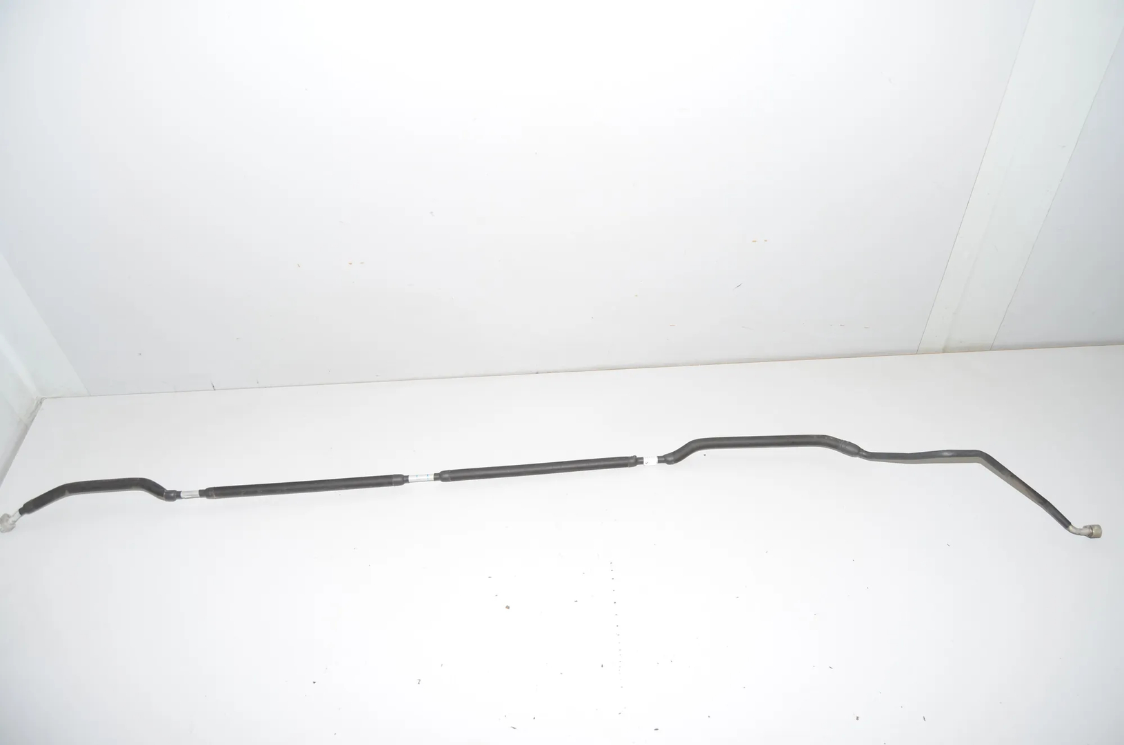 A/C Air Con Hose Pipe – OEM 9296786 · BMW i3 (I01) Electric 2021