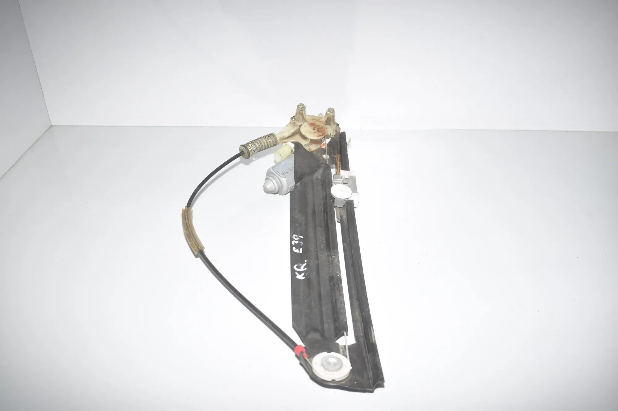 Rear Left Door Window Regulator – OEM 8360512 · BMW 5 (E39) BMW 5 (E39) 520 d 2002 – 2