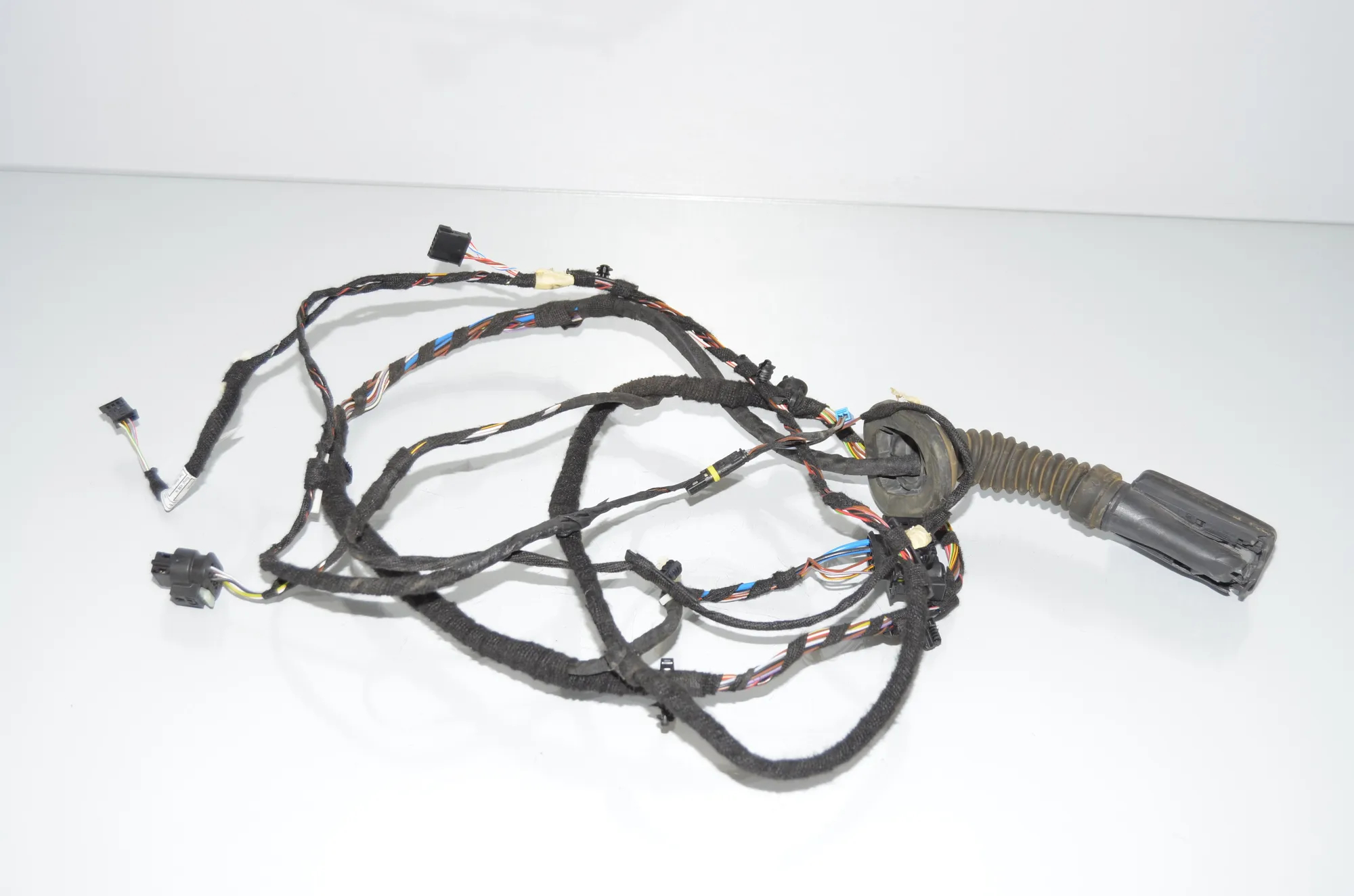 Rear Left Door Wiring – OEM 9389330 · BMW 2 Gran Tourer (F46) 218 d xDrive 2020