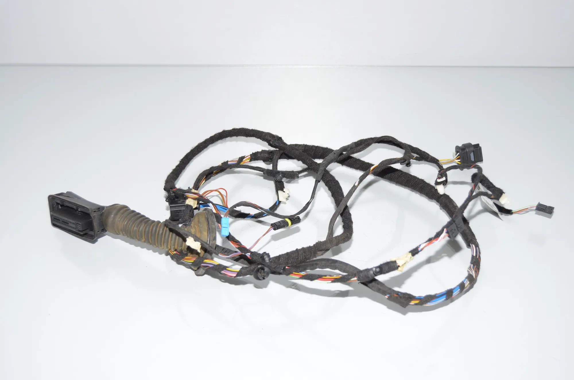 Rear Left Door Wiring – OEM 9389330 · BMW 2 Gran Tourer (F46) 218 d xDrive 2020 – 2