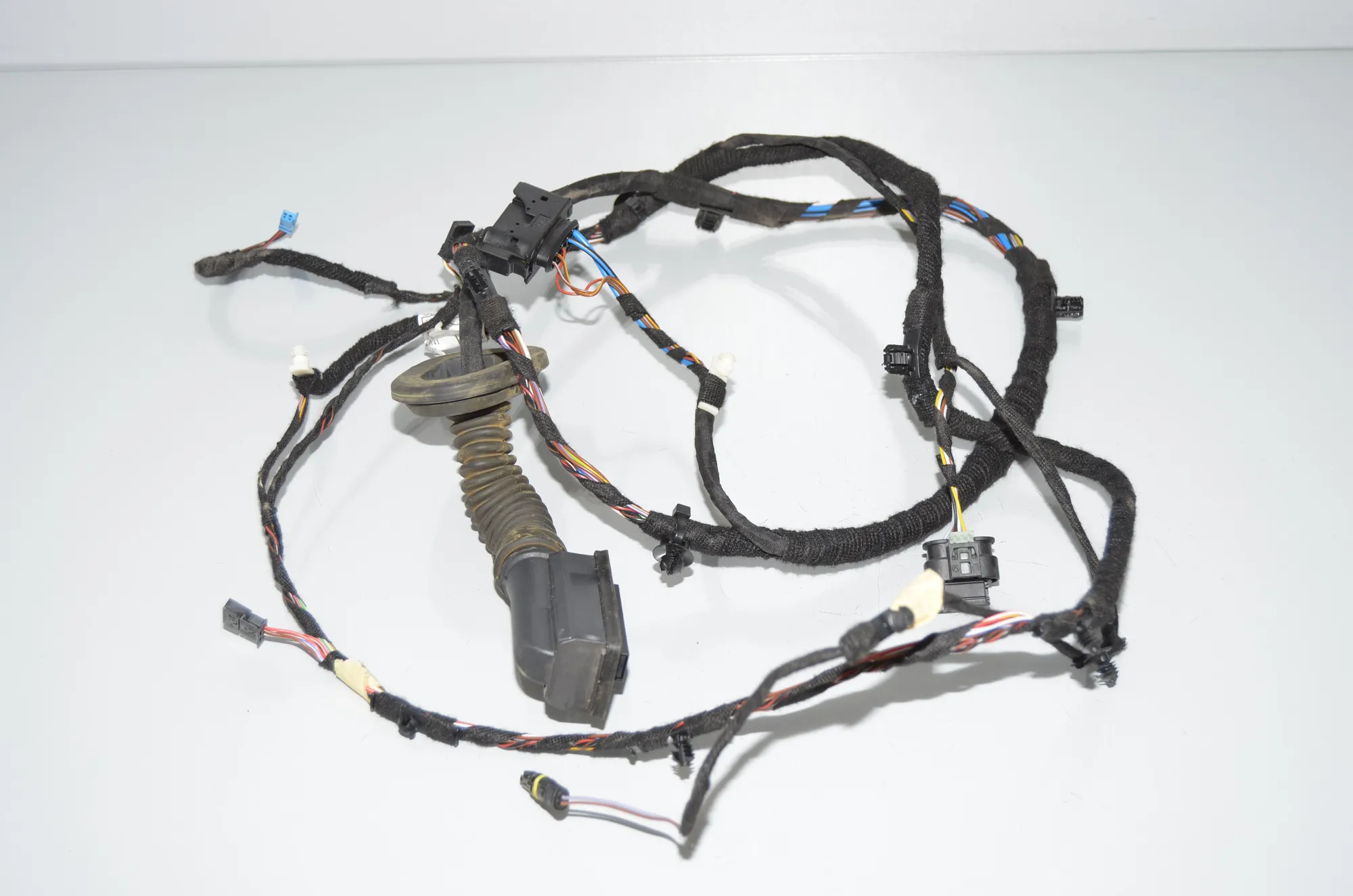 Rear Right Door Wiring – OEM 9389330 · BMW 2 Gran Tourer (F46) 218 d xDrive 2020 – 2