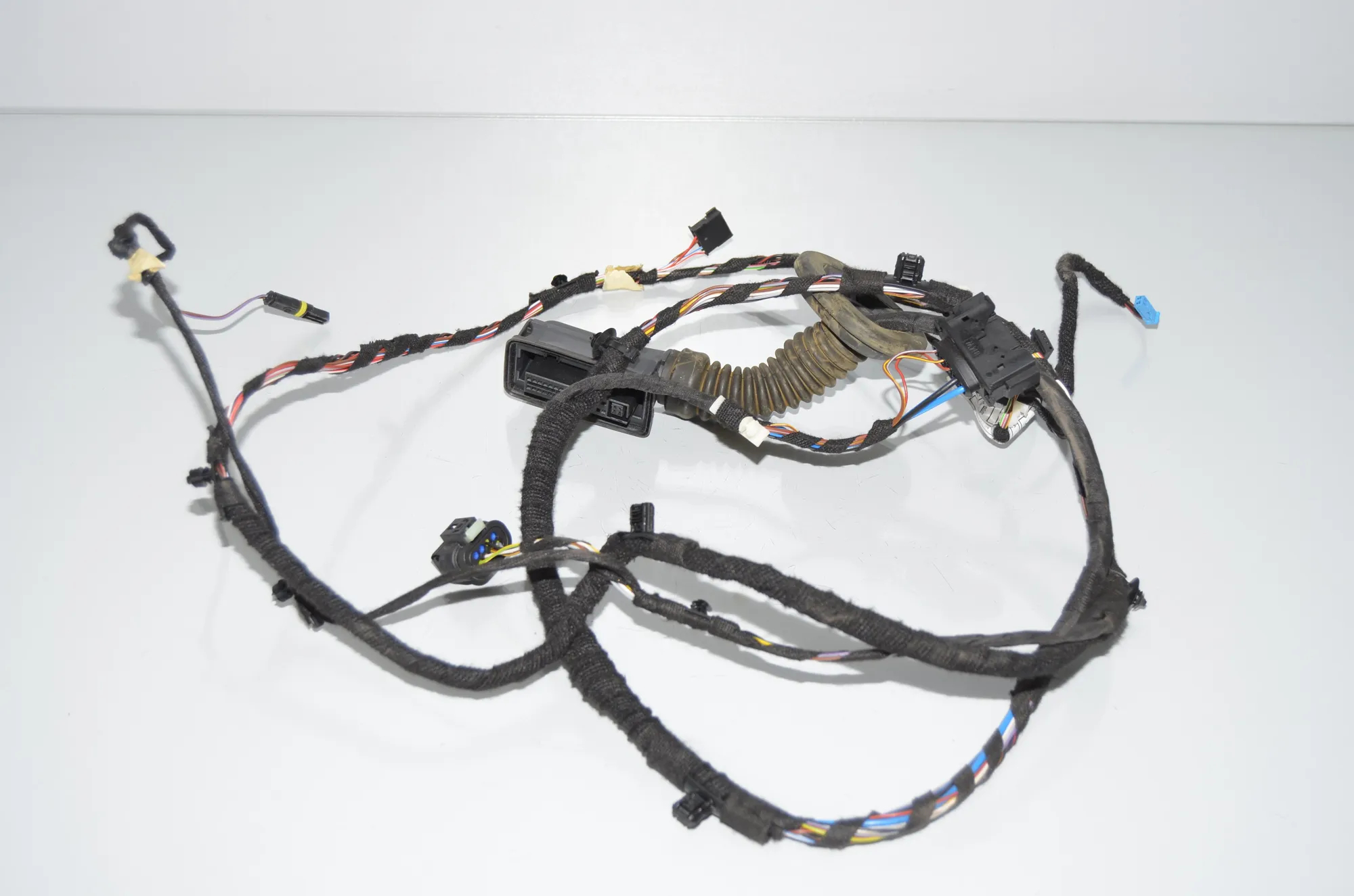 Rear Right Door Wiring – OEM 9389330 · BMW 2 Gran Tourer (F46) 218 d xDrive 2020 – 3