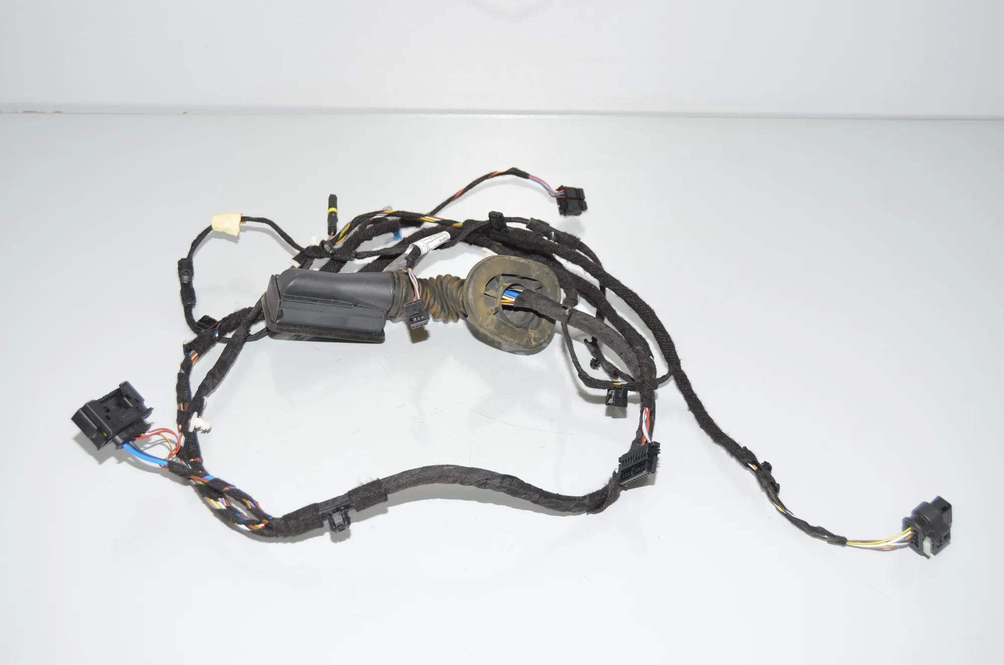 Front Right Door Wiring – OEM 8720738 · BMW 2 Gran Tourer (F46) 218 d xDrive 2020 – 3