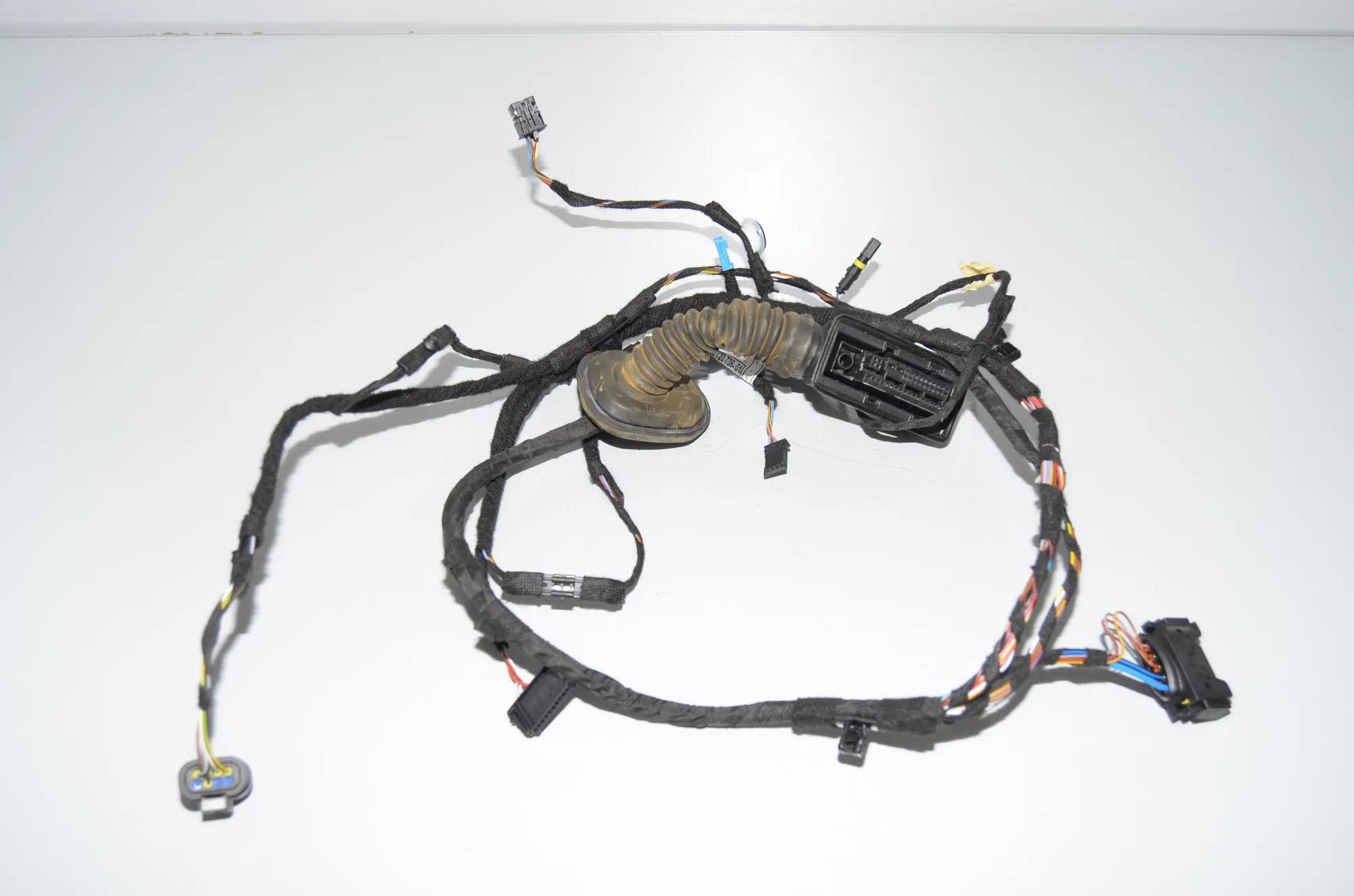 Front Right Door Wiring – OEM 8720738 · BMW 2 Gran Tourer (F46) 218 d xDrive 2020 – 5