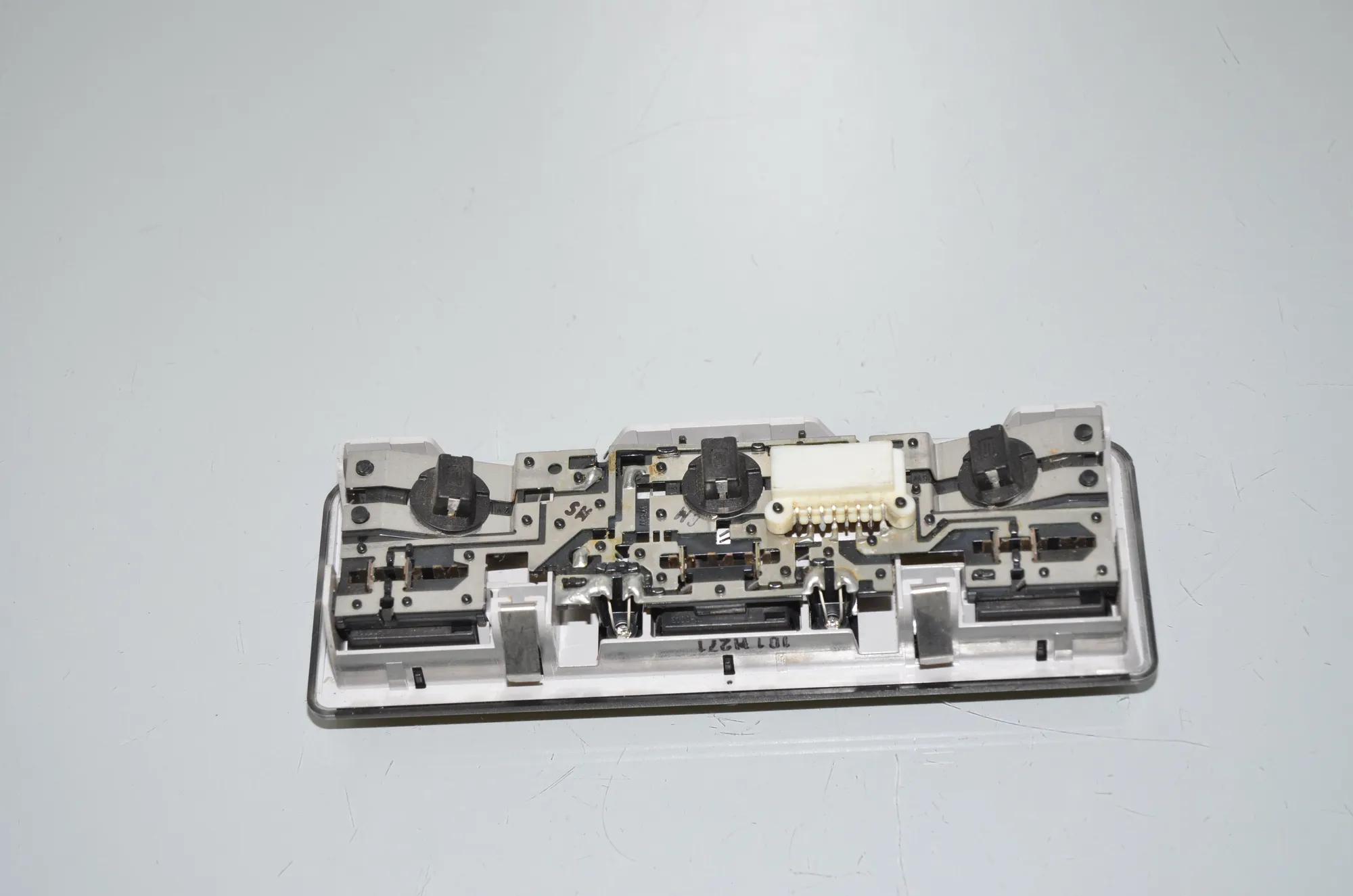 Interior Lighting – OEM 63318379908 · BMW X5 (E53) BMW X5 (E53) 3.0 i 2004 – 3