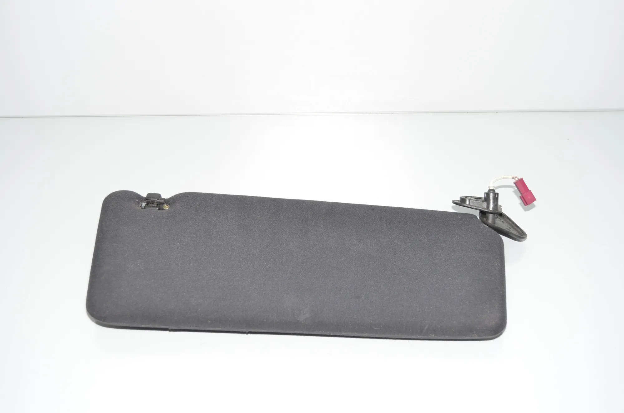 Left Side Sun Visor – OEM 8258035 · BMW X5 (E53) BMW X5 (E53) 3.0 d 2004 – 2