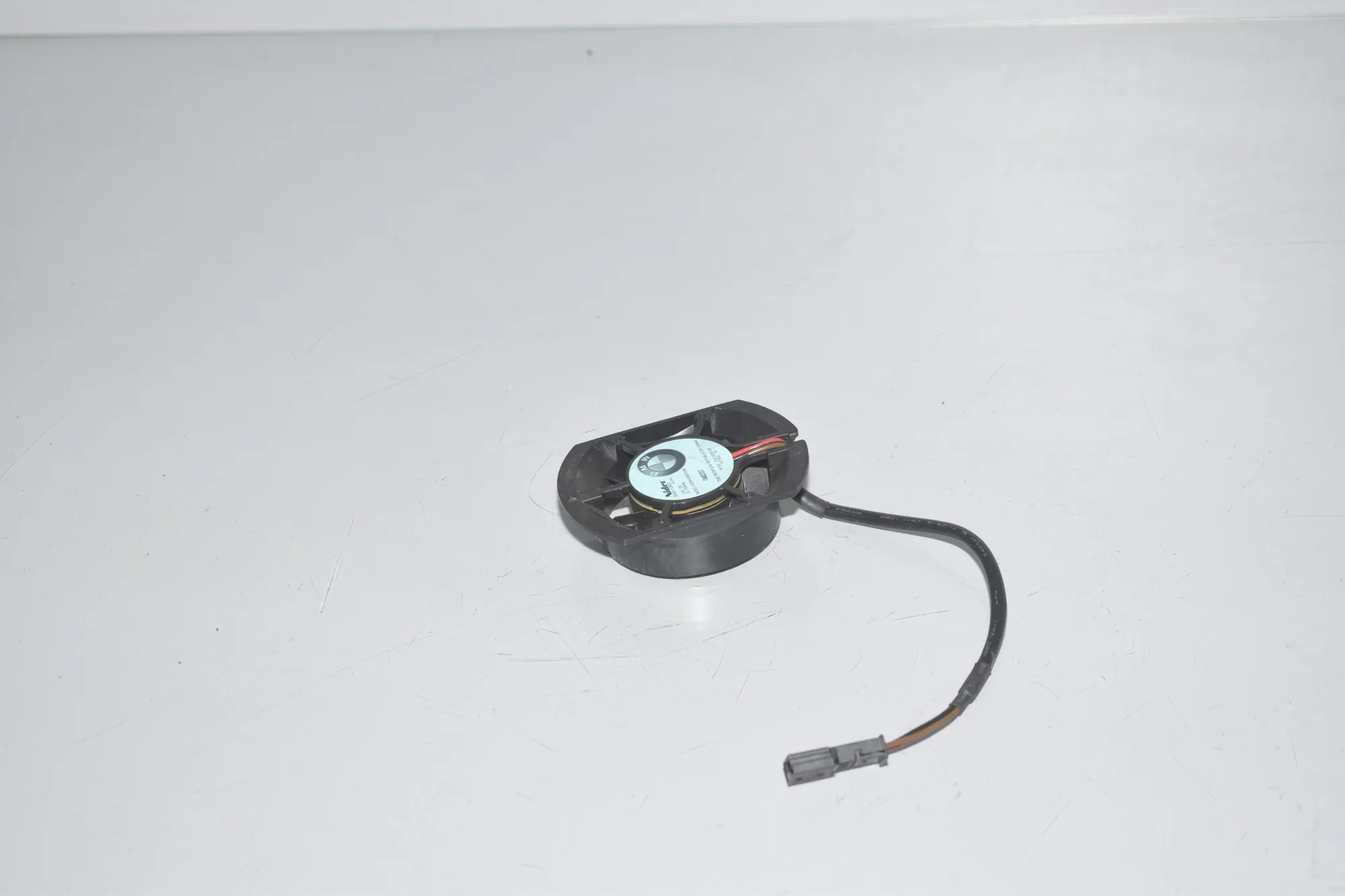 Other Control Units – OEM 7021636 · BMW 5 (F10) 530 d 2010 – 3