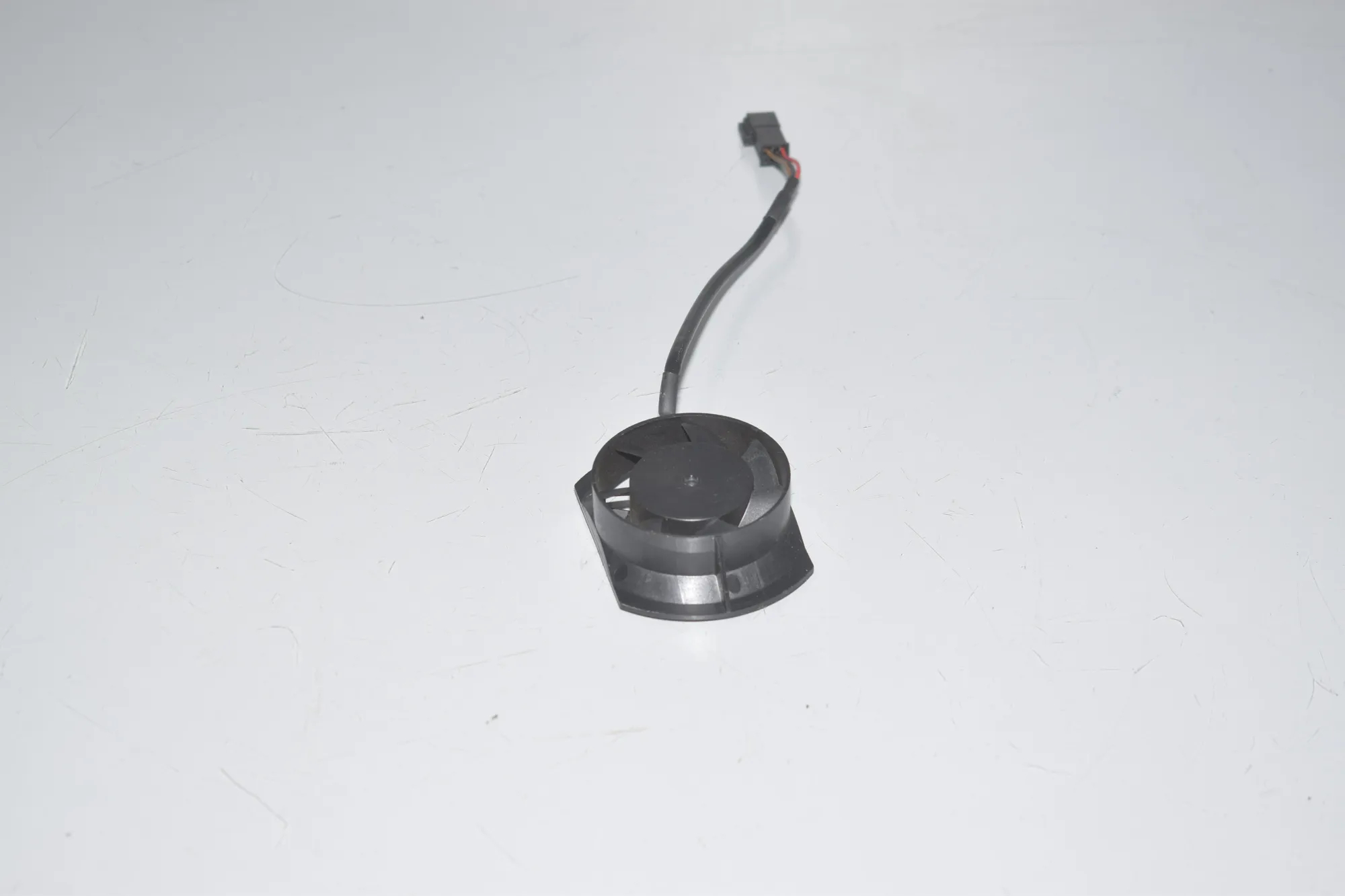 Other Control Units – OEM 7021636 · BMW 5 (F10) 530 d 2010 – 2