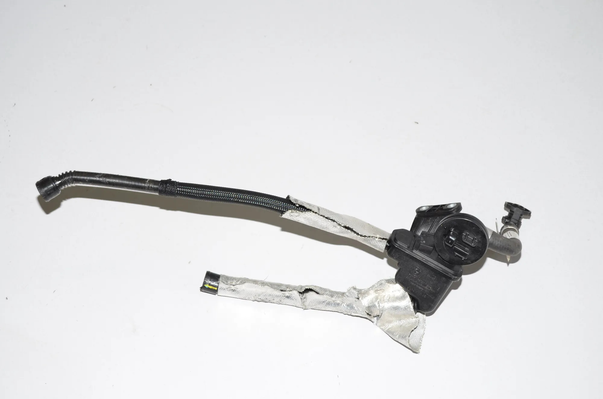 Other Engine Compartment Parts – OEM 7057158 · BMW i3 (I01) BMW i3 (I01) Hybrid 2016 – 2