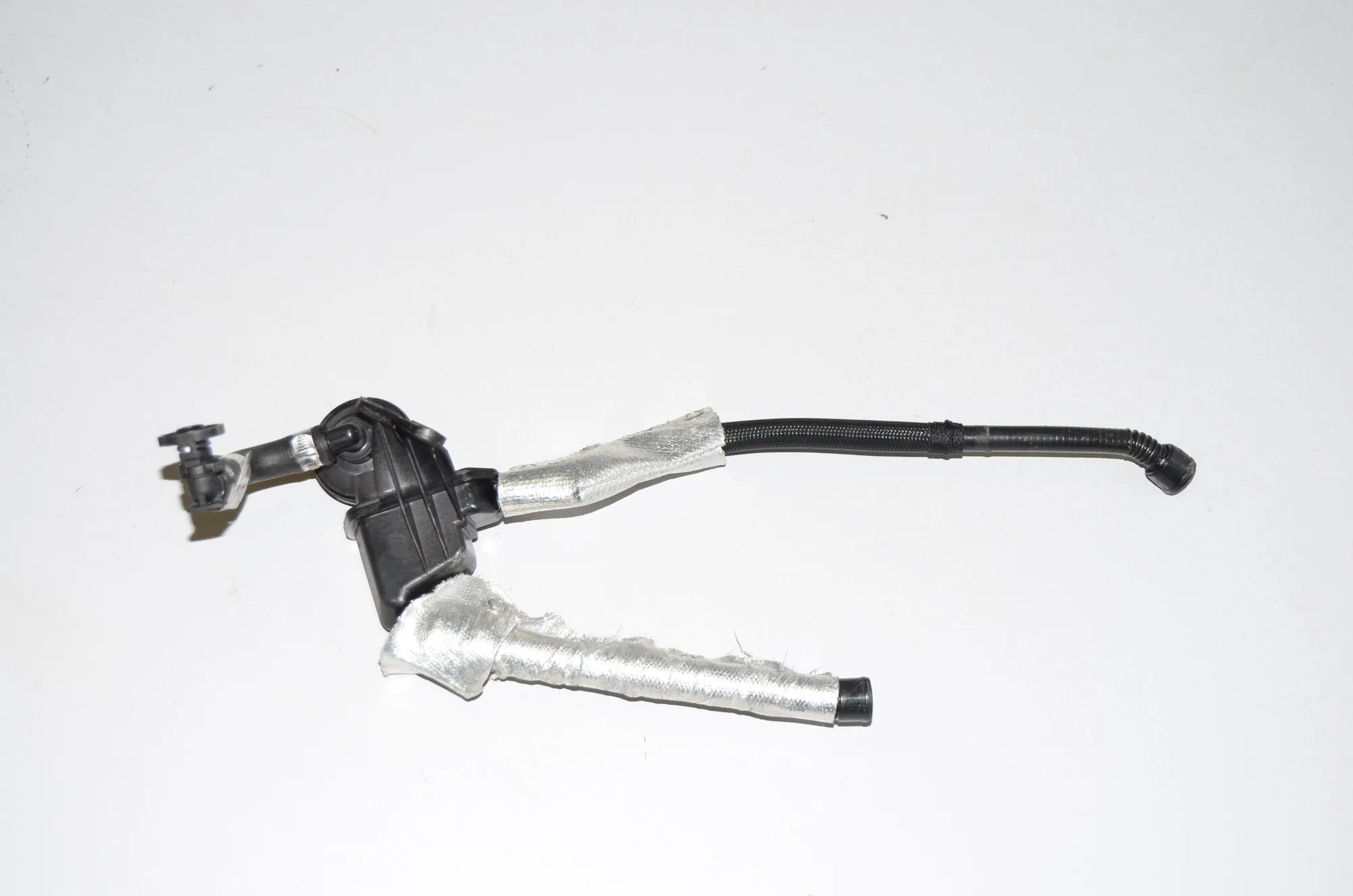 Other Engine Compartment Parts – OEM 7057158 · BMW i3 (I01) BMW i3 (I01) Hybrid 2016