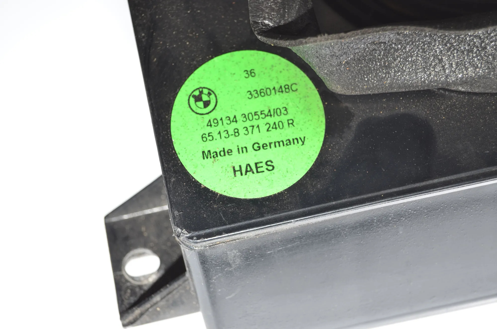 Front Right Door Speaker – OEM 65138371240 · BMW 7 (E38) BMW 7 (E38) 725 tds 1996 – 6