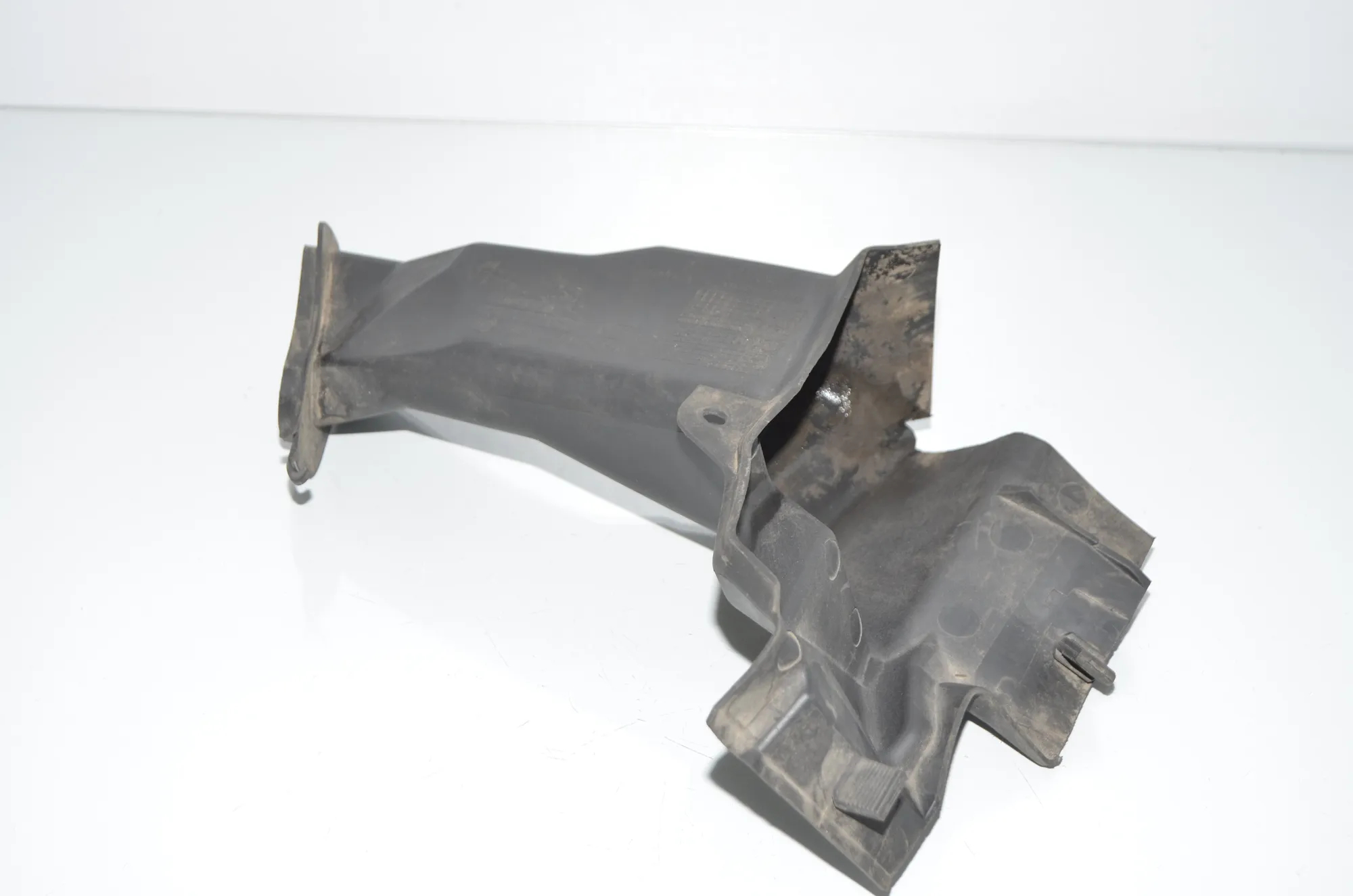 Water Drain Line Hose – OEM 64316925978 · BMW X1 (E84) BMW X1 (E84) sDrive 16 d 2012