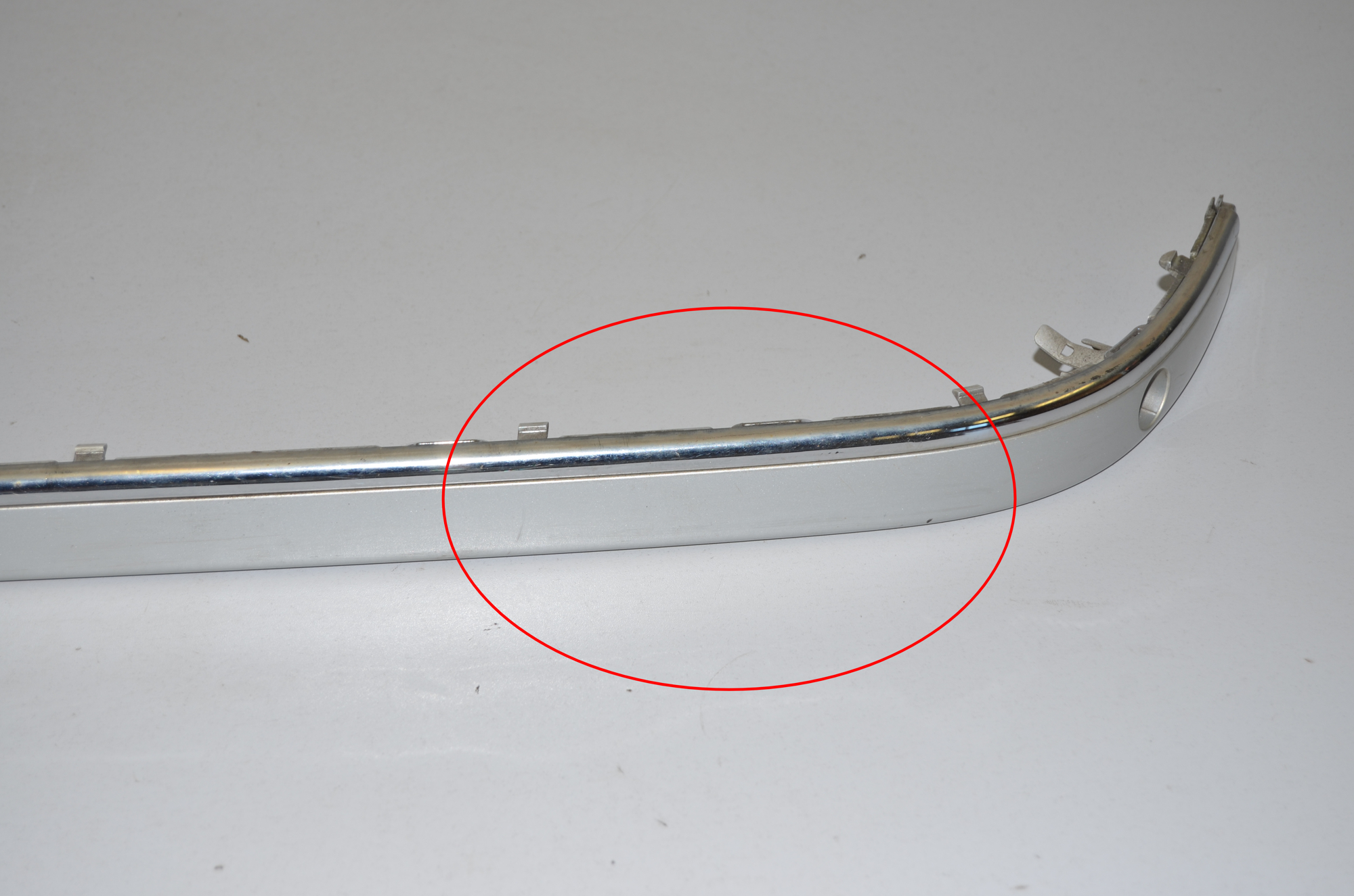 Rear Right Bumper Molding – OEM 7005905 · BMW 5 Touring (E39) BMW 5 Touring (E39) 520 d 2002 – 3