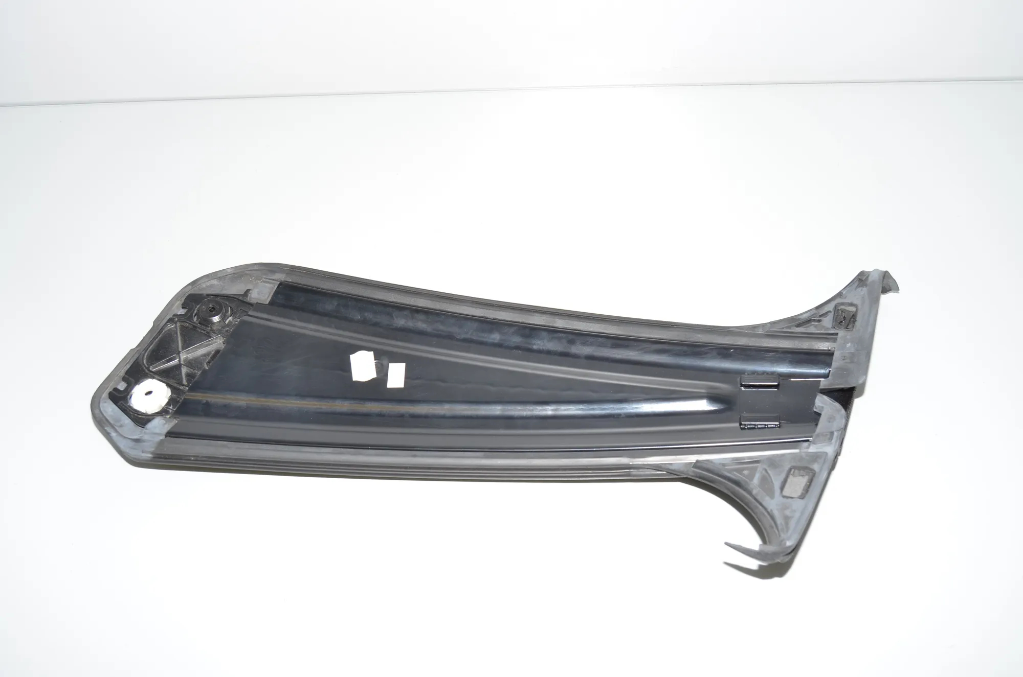 Left Side B Pillar Trim – OEM 51354884507 · BMW 3 Gran Turismo (F34) BMW 3 Gran Turismo (F34) 318 d 2013 – 5