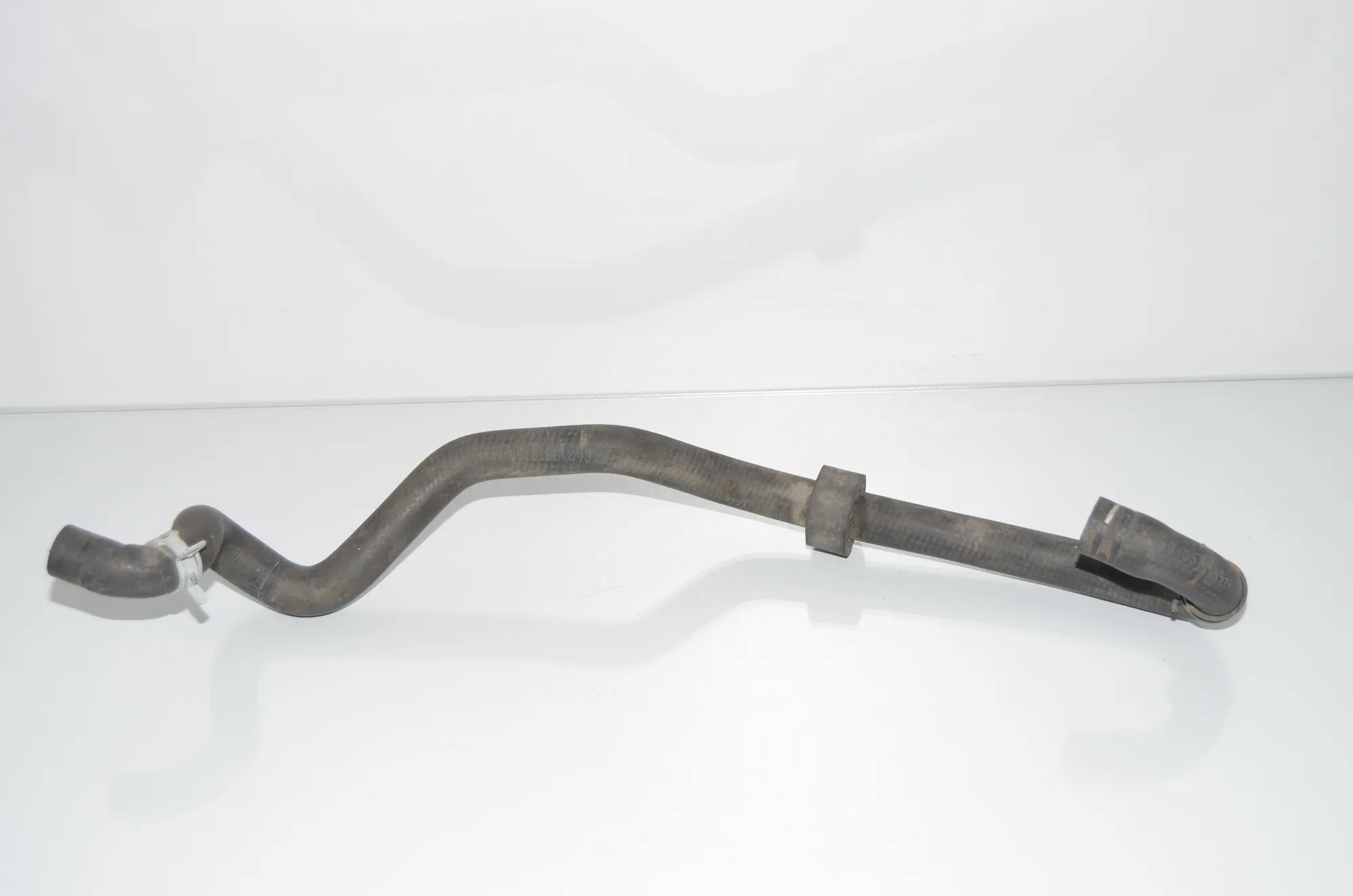Coolant Hose Pipe – OEM 64216910758 · BMW 5 Touring (E61) BMW 5 Touring (E61) 520 d 2005 – 3