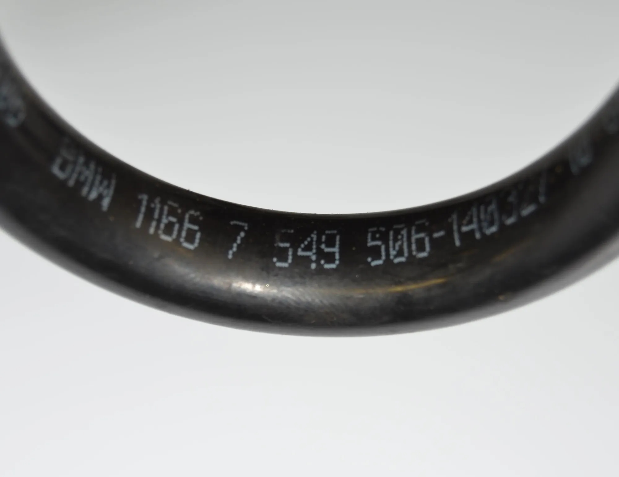 Vacuum Tube – OEM 11667549506 · BMW 1 (E87) BMW 1 (E87) 118 i 2004 – 5