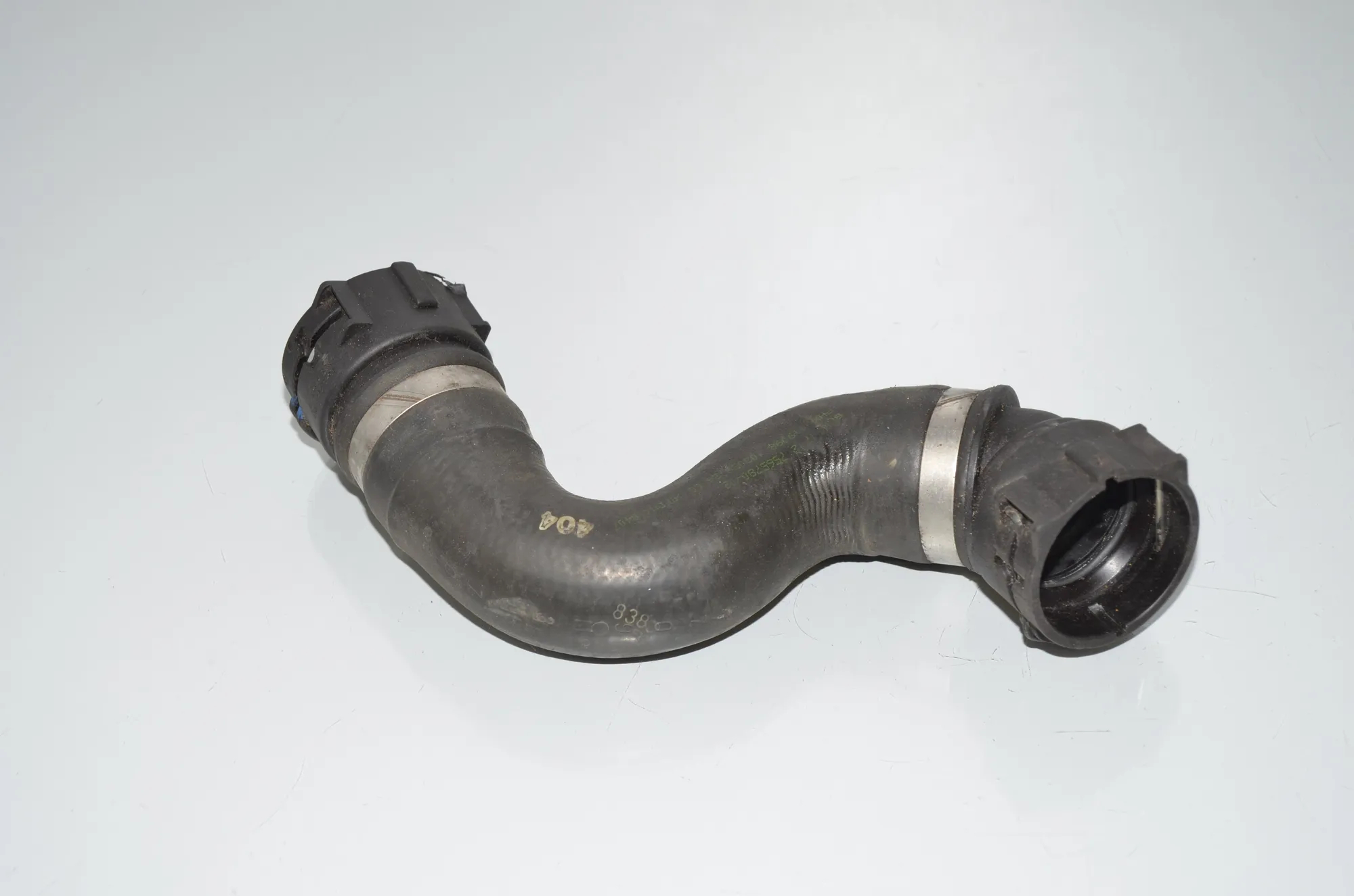 Coolant Hose Pipe – OEM 17127565780 · BMW 5 Touring (E61) BMW 5 Touring (E61) 523 i 2007 – 2