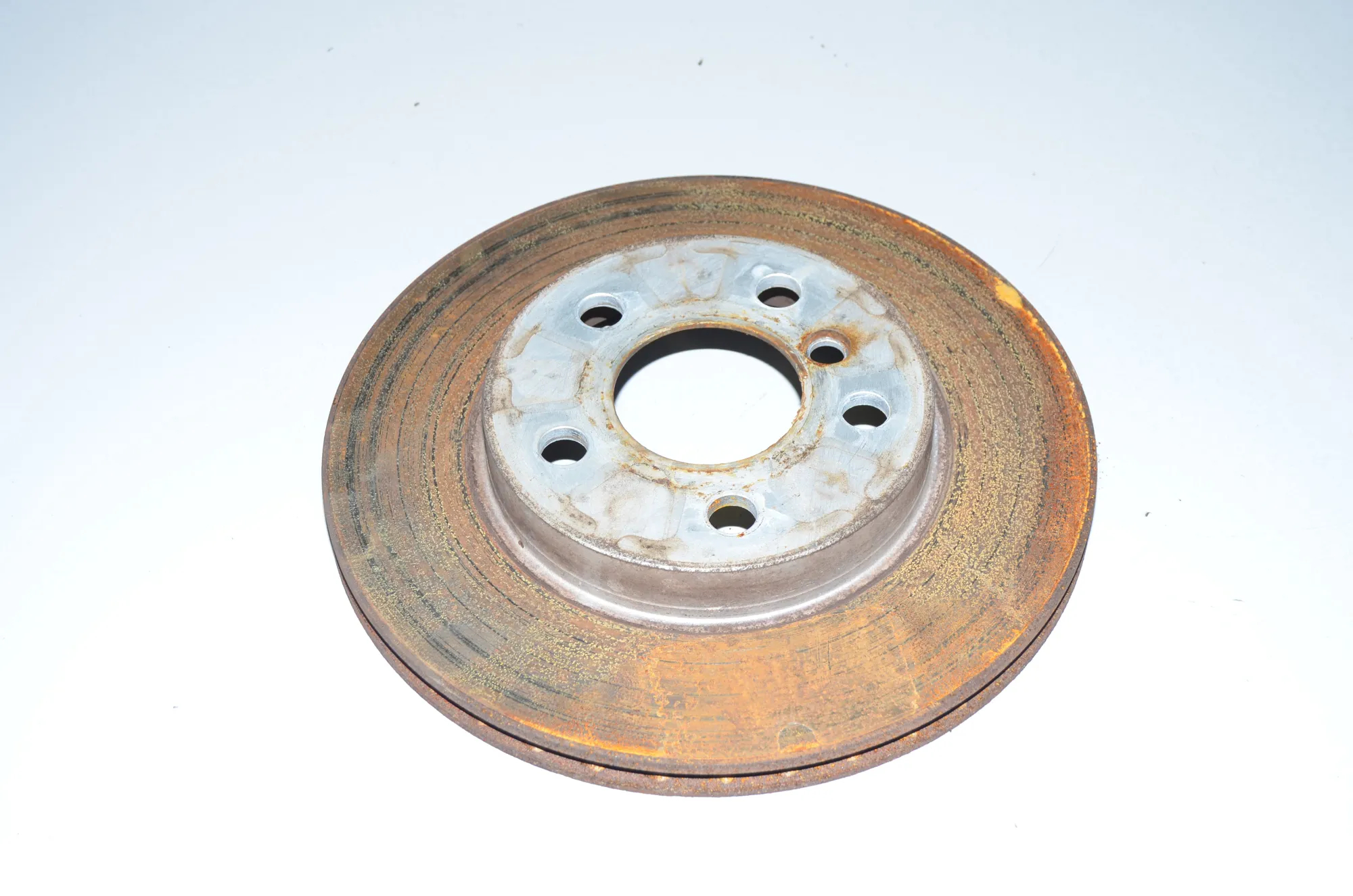 Front Left Brake Disc – OEM 6866293 · BMW i3 (I01) s Electric 2020 – 3