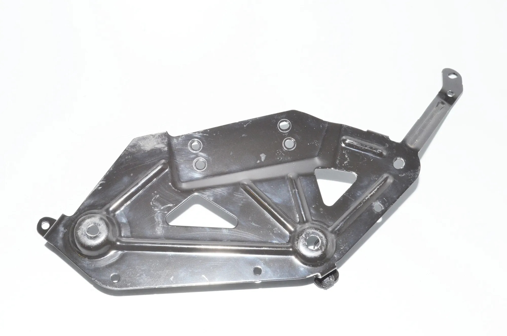 Bracket – OEM 8473997 · BMW iX3 (G08) (2020 - -) Electric (286 HP) 2022