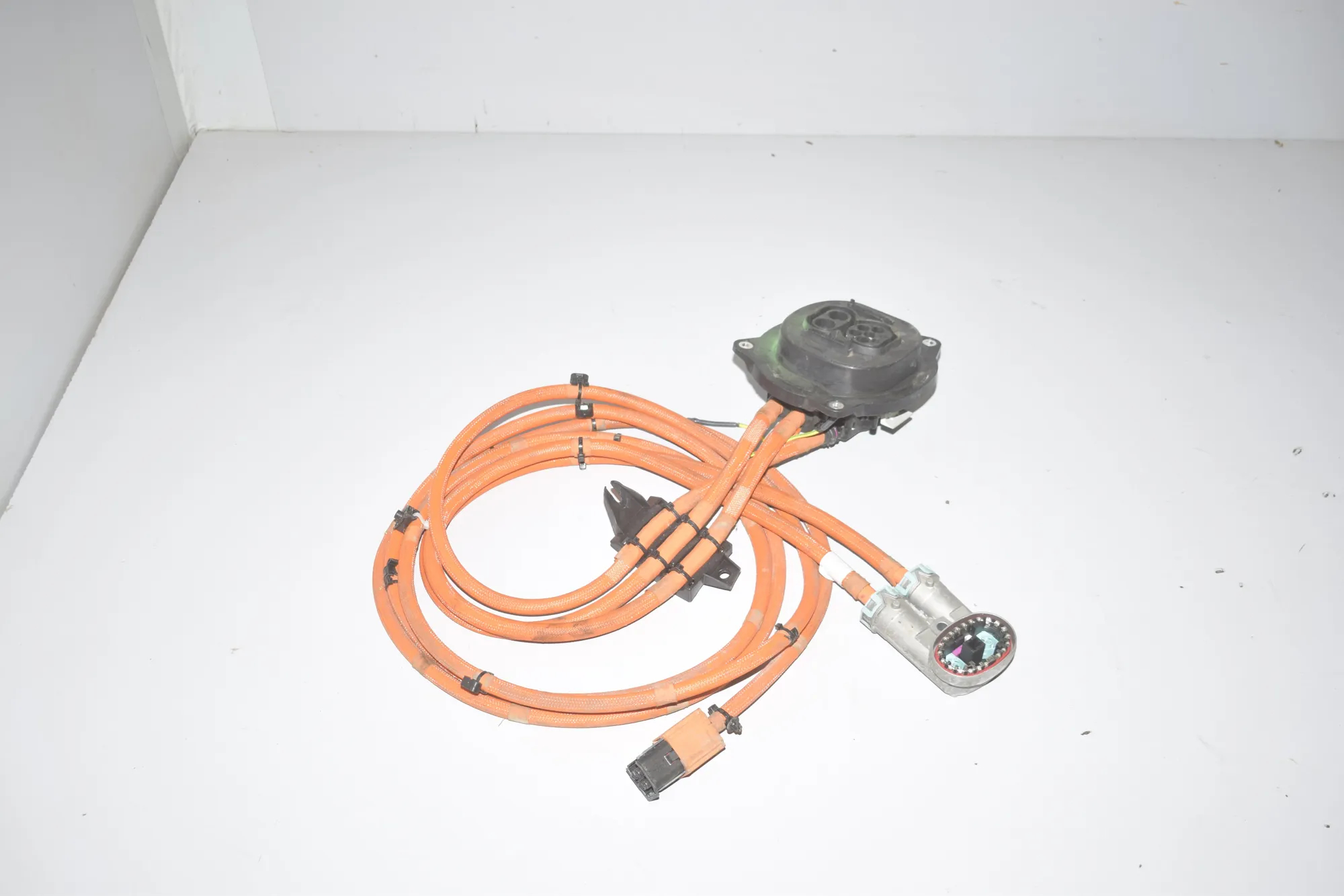 Battery Charging Cable – OEM 5A832A9 · BMW iX3 (G08) (2020 - -) Electric (286 HP) 2022
