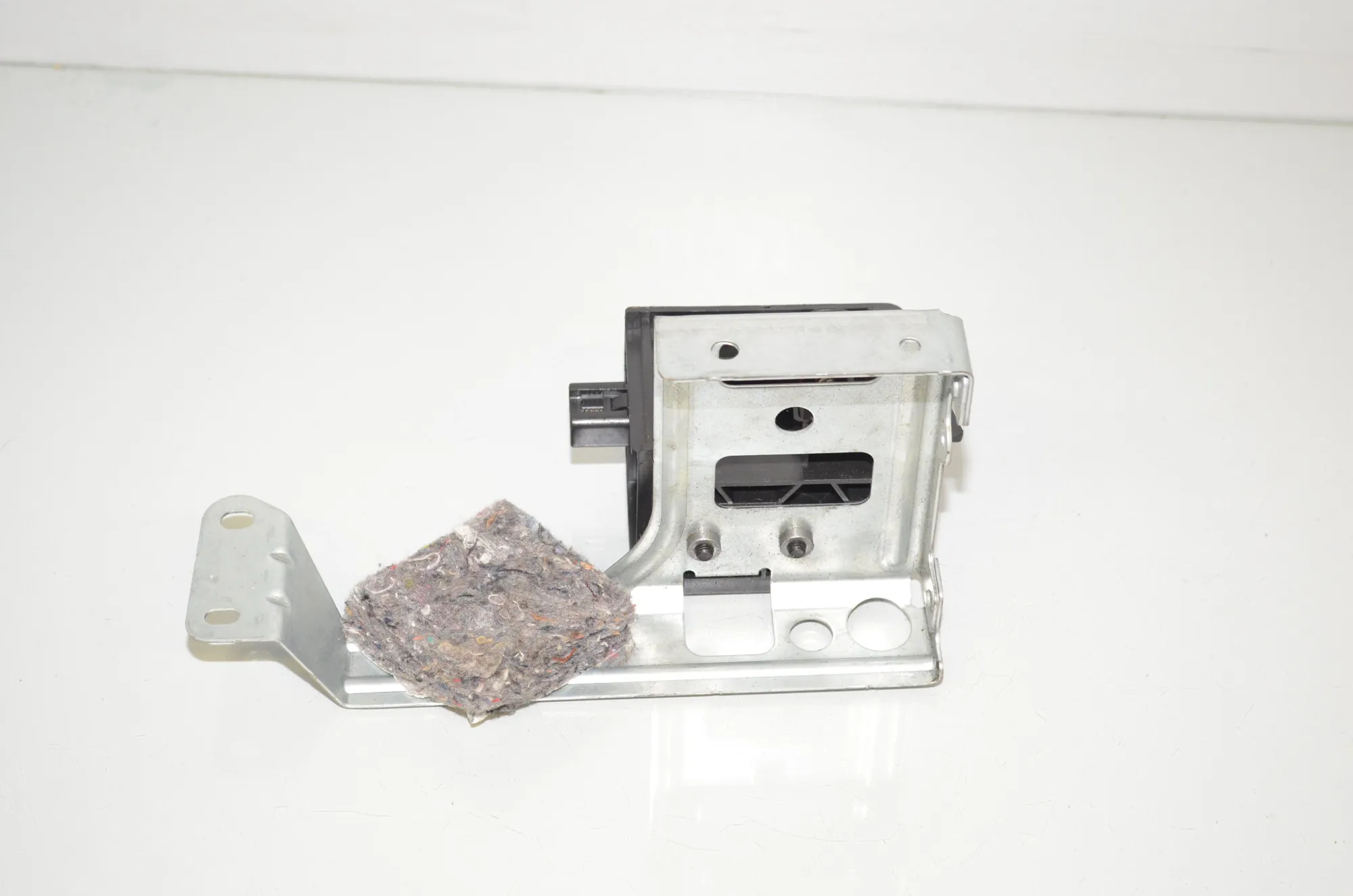 Bracket – OEM 51477396581 · BMW iX3 (G08) (2020 - -) Electric (286 HP) 2022 – 3