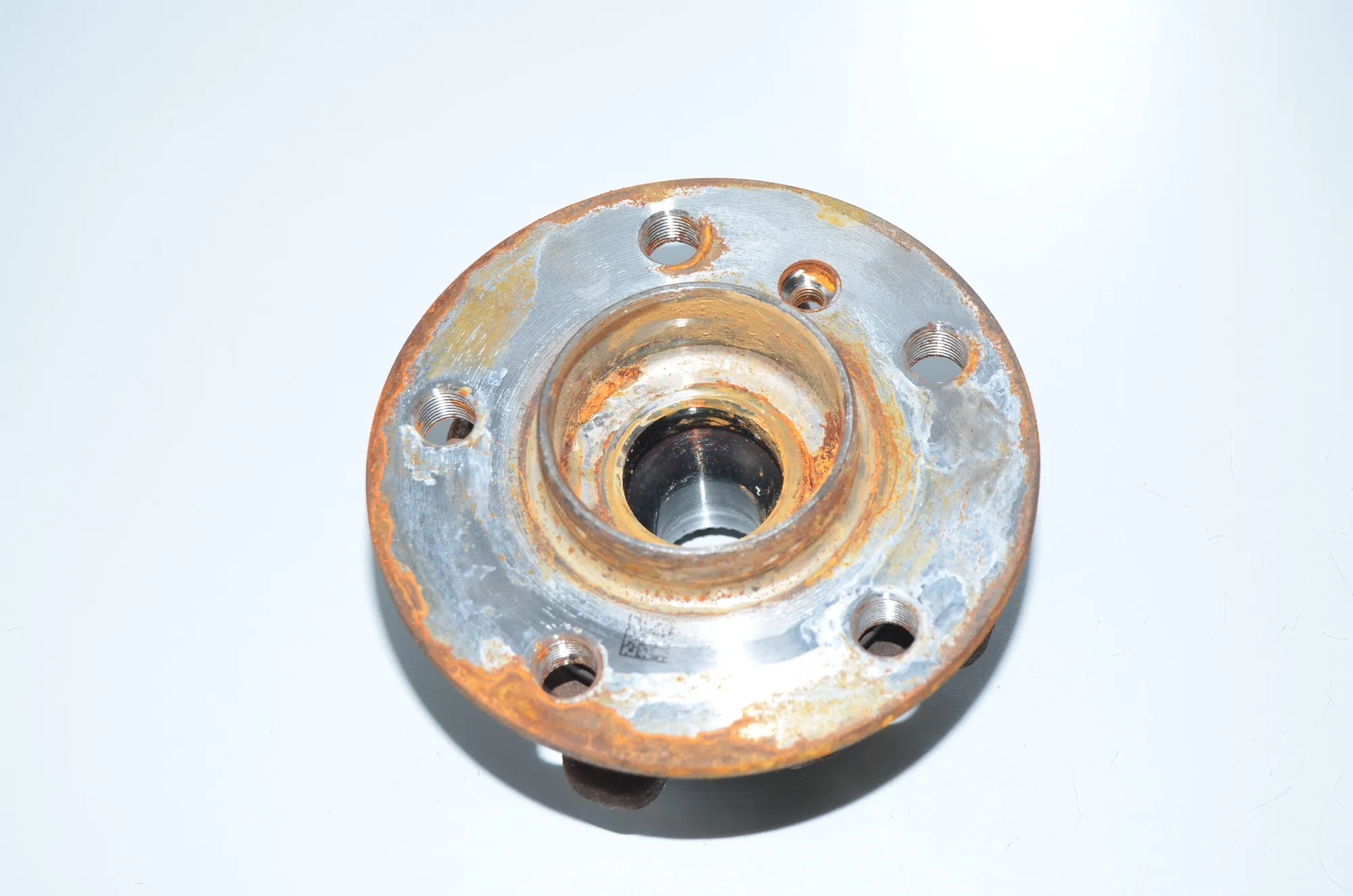 Rear Right Wheel Bearing – OEM 6874443 · BMW i3 (I01) BMW i3 (I01) Electric 2014 – 2