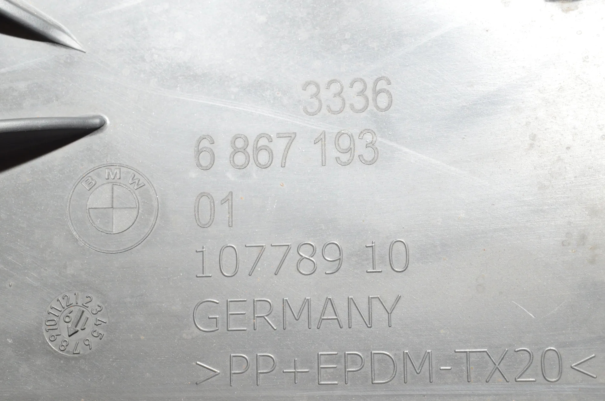 Other Underbody Cover – OEM 33366867193 · BMW 2 Gran Tourer (F46) 218 d xDrive 2020 – 5