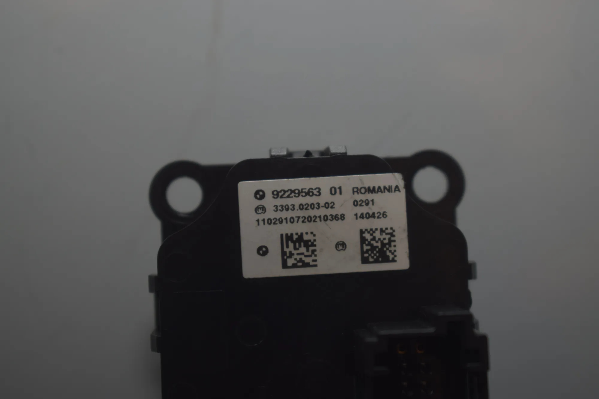 Ignition Start Button – OEM 9229563 · BMW 5 (F10) 530 d 2010 – 4