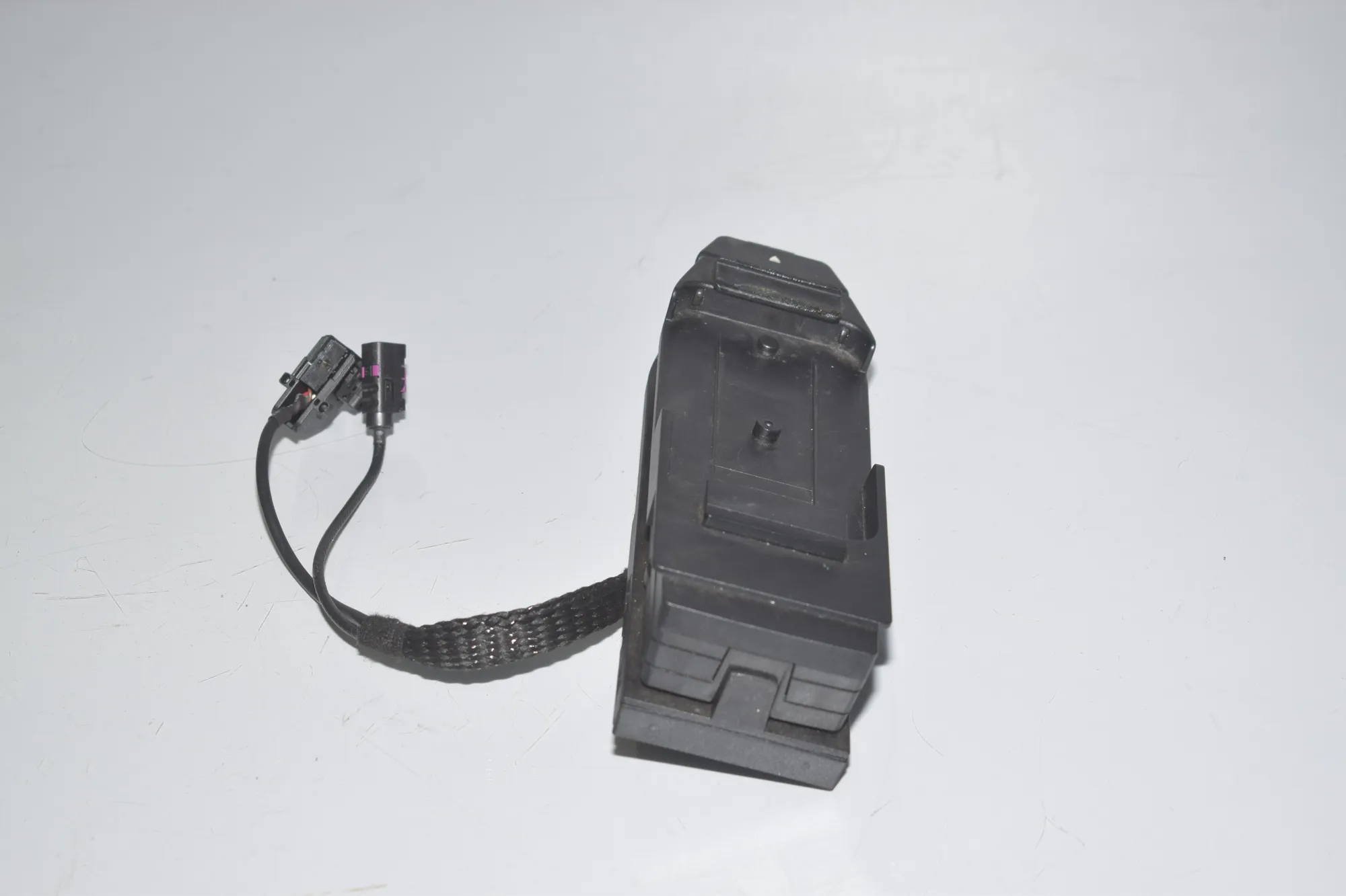 Phone Control Unit – OEM 9215827 · BMW 5 (F10) 530 d 2010