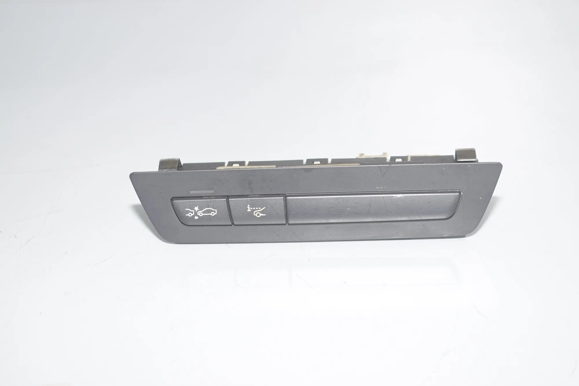 Switches – OEM 61319279306 · BMW 5 (F10) 530 d 2010