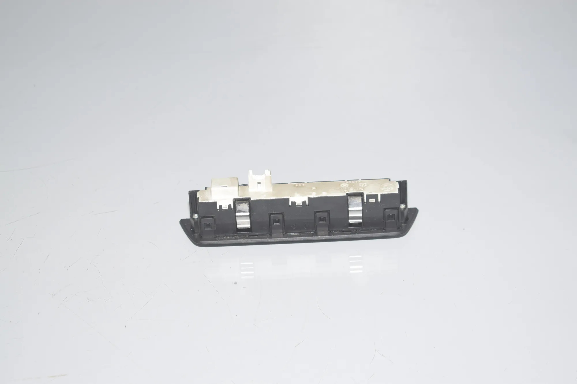 Switches – OEM 61319279306 · BMW 5 (F10) 530 d 2010 – 4