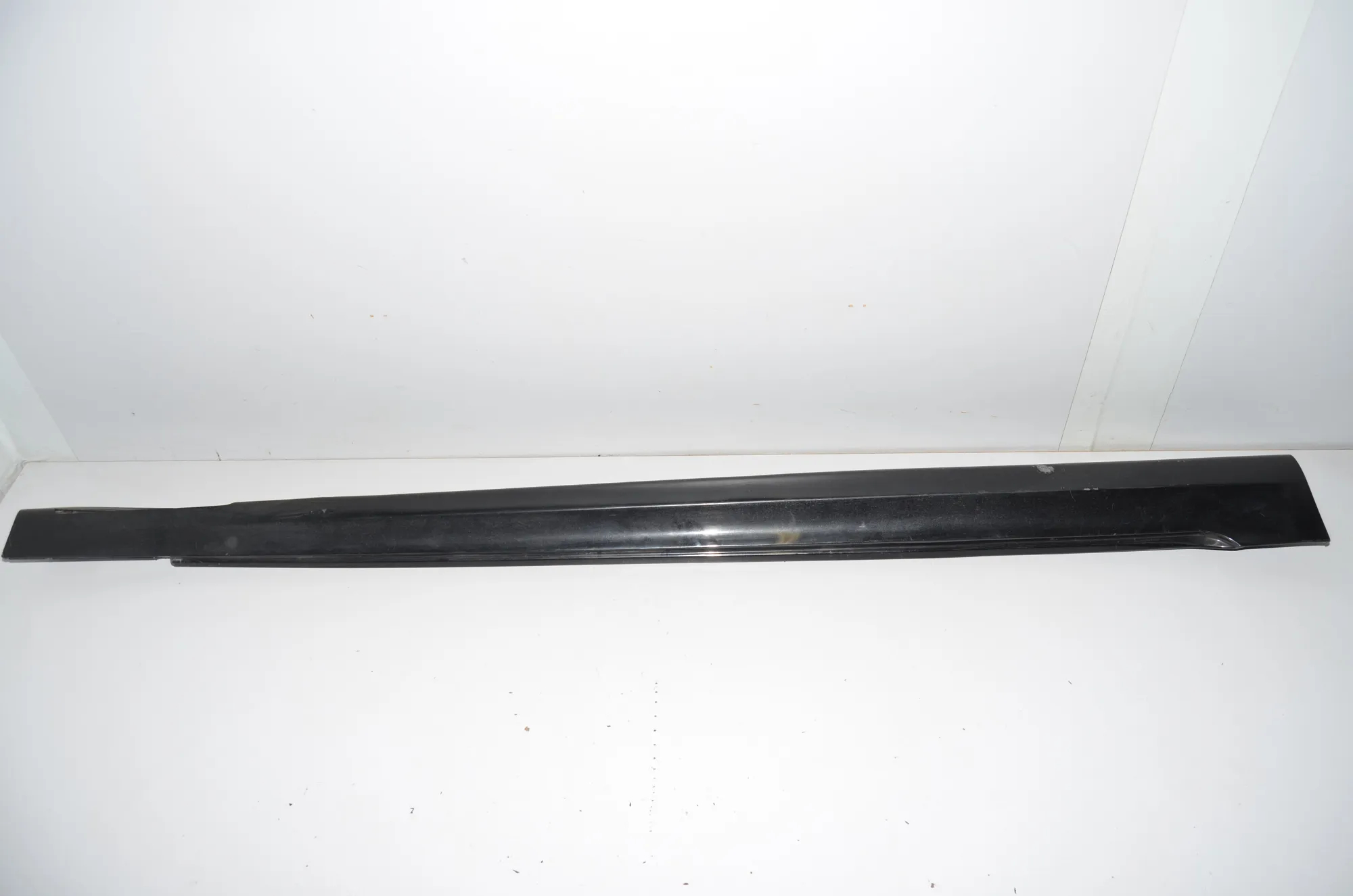 Right Side Plastic Sideskirt Cover – OEM 7201252 · BMW 5 Gran Turismo (F07) 530 d 2009