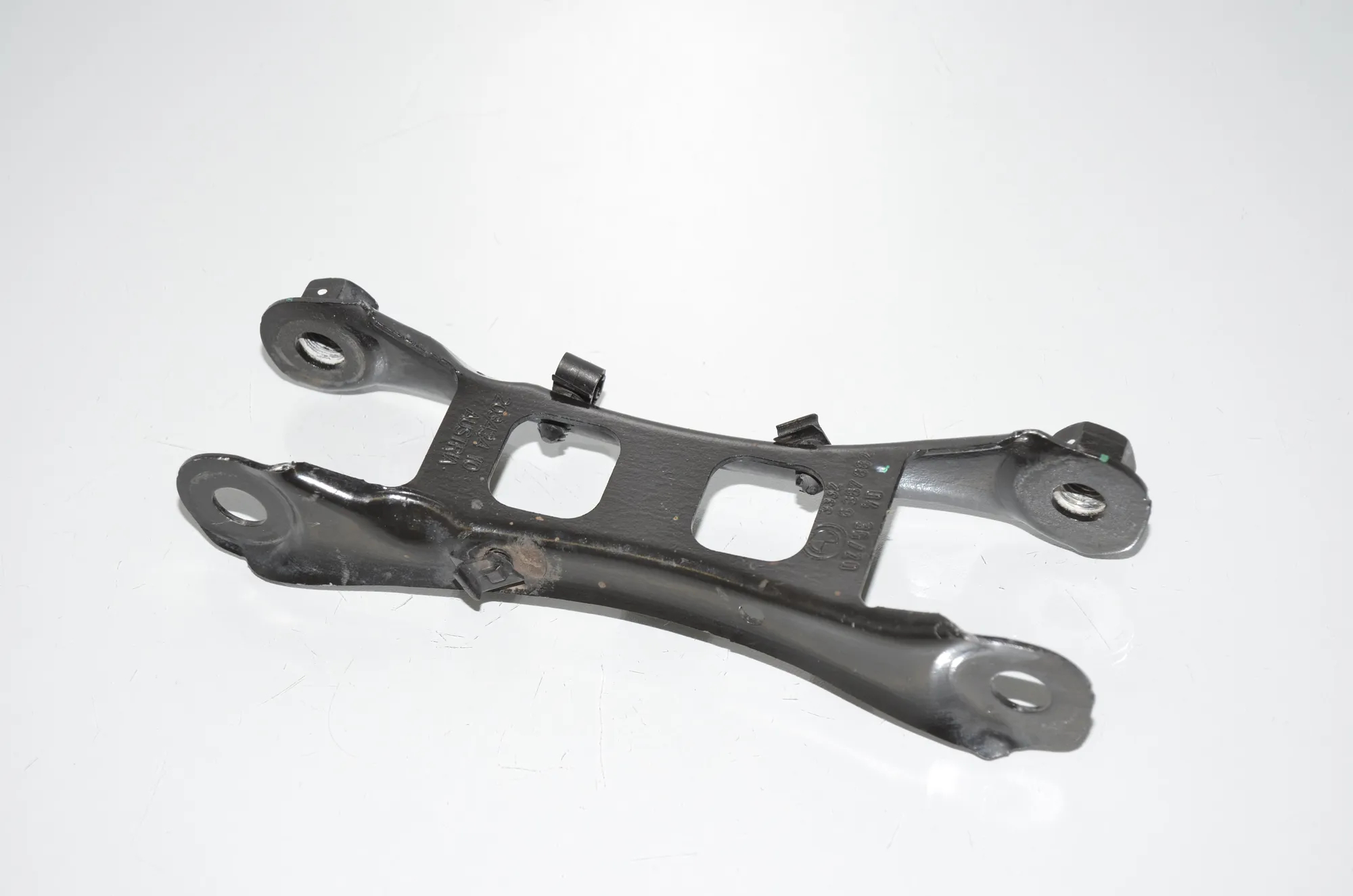 Rear Right Control Arm – OEM 6867882 · BMW i3 (I01) s Electric 2020 – 2
