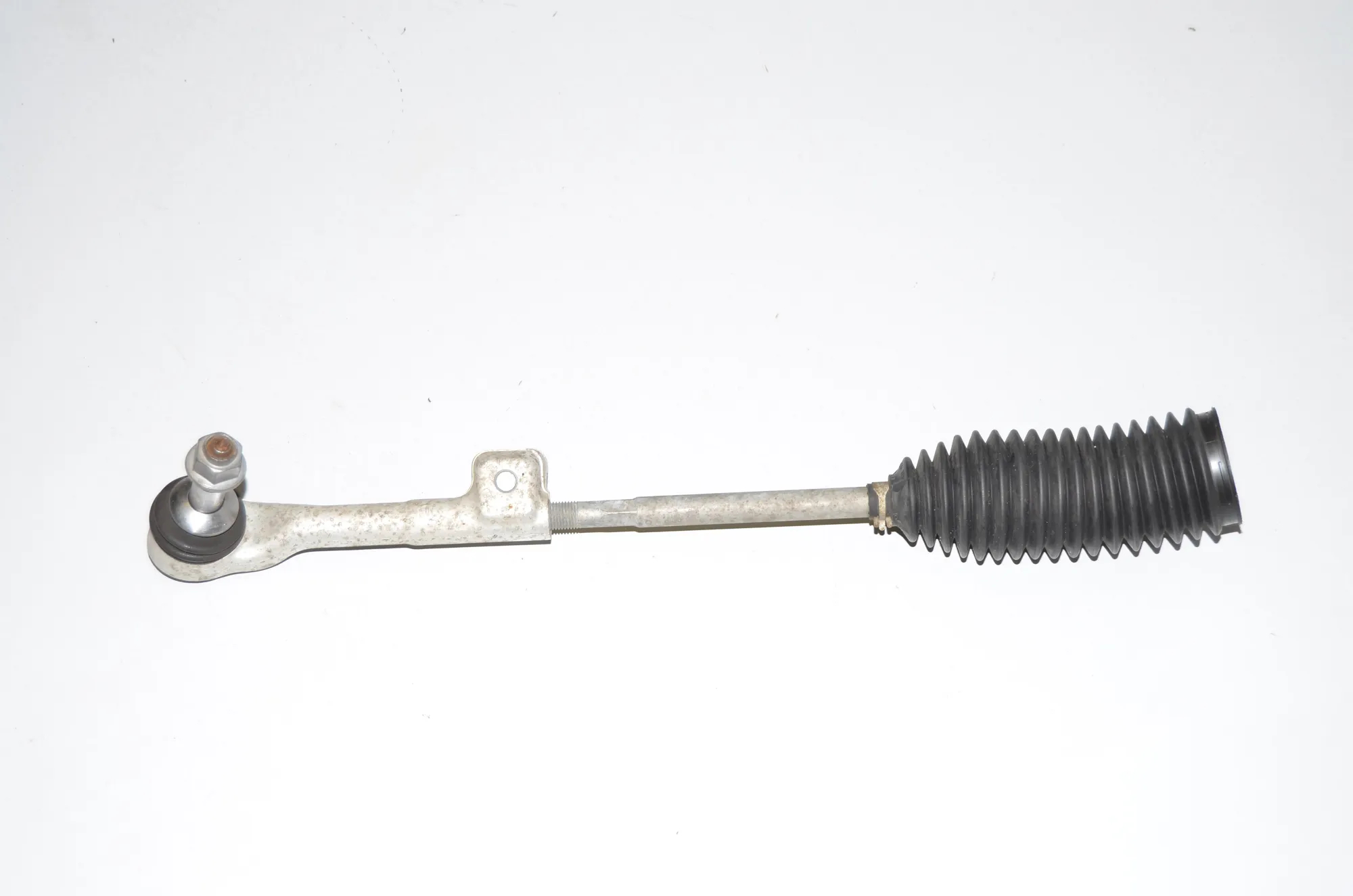 Left Side Steering Tie Rod – OEM 32216851409 · BMW i3 (I01) s Electric 2020 – 3