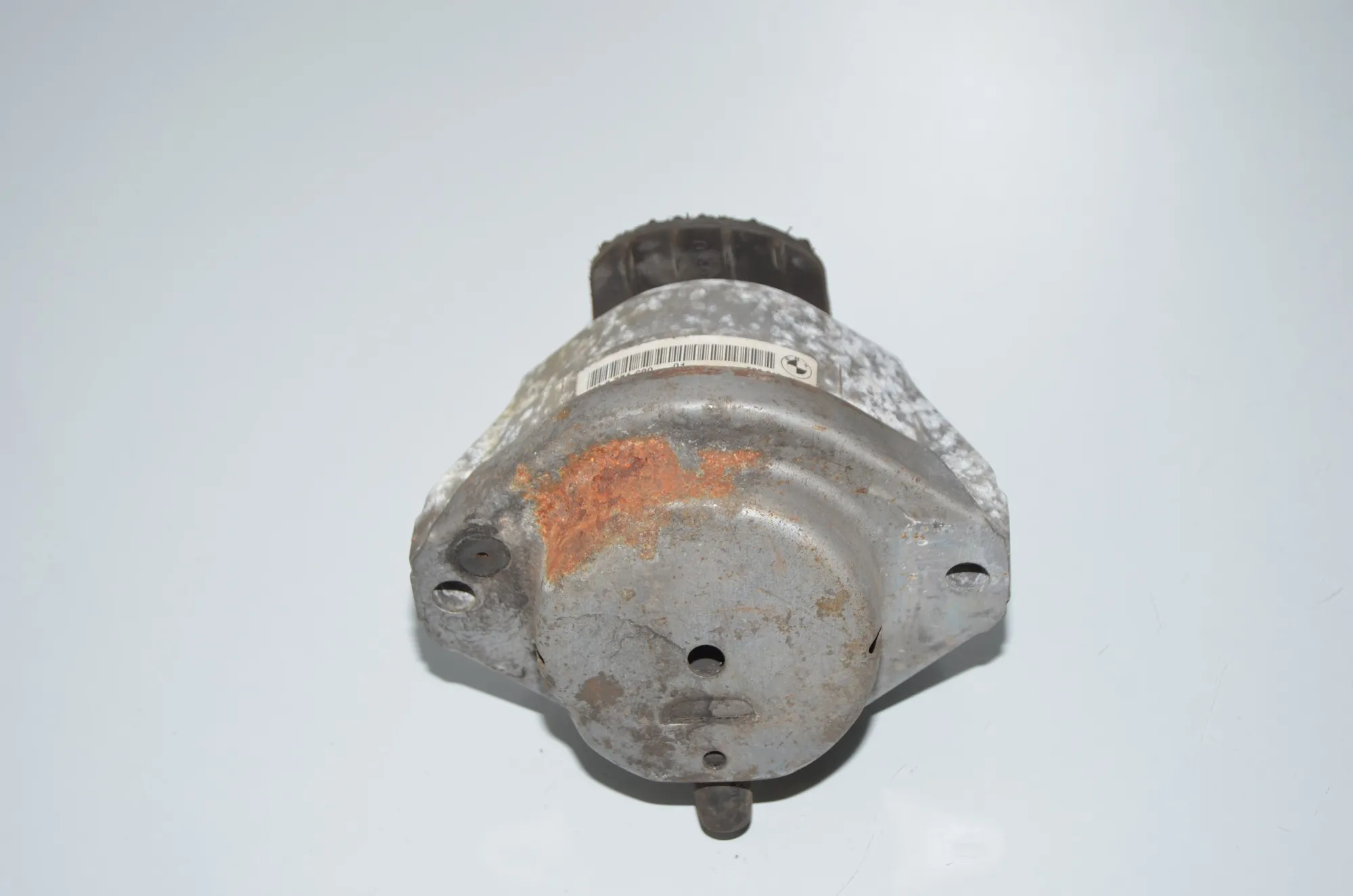 Right Side Engine Mount – OEM 6774620 · BMW 5 (E60) 530 d 2005