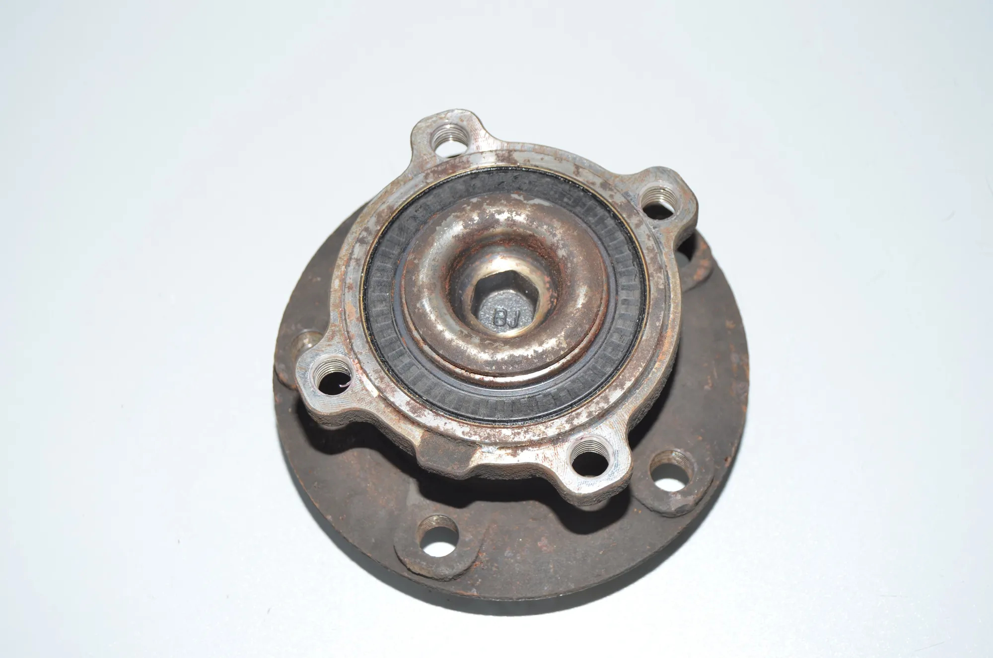 Front Left Wheel Bearing – OEM 31226750217 · BMW 7 (E65, E66, E67) 730 Ld 2005 – 4