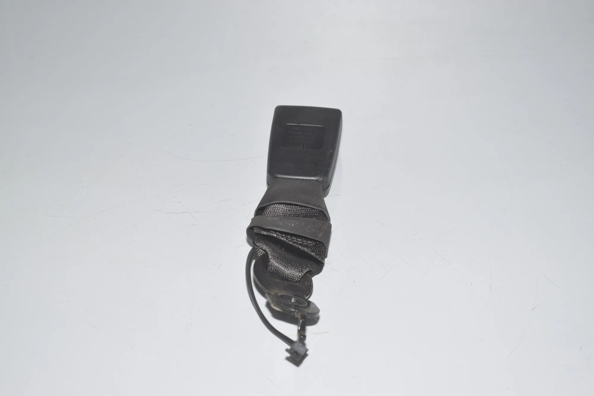 Rear Middle Seat Buckle – OEM 7243275 · BMW 5 (F10) 530 d 2010 – 3