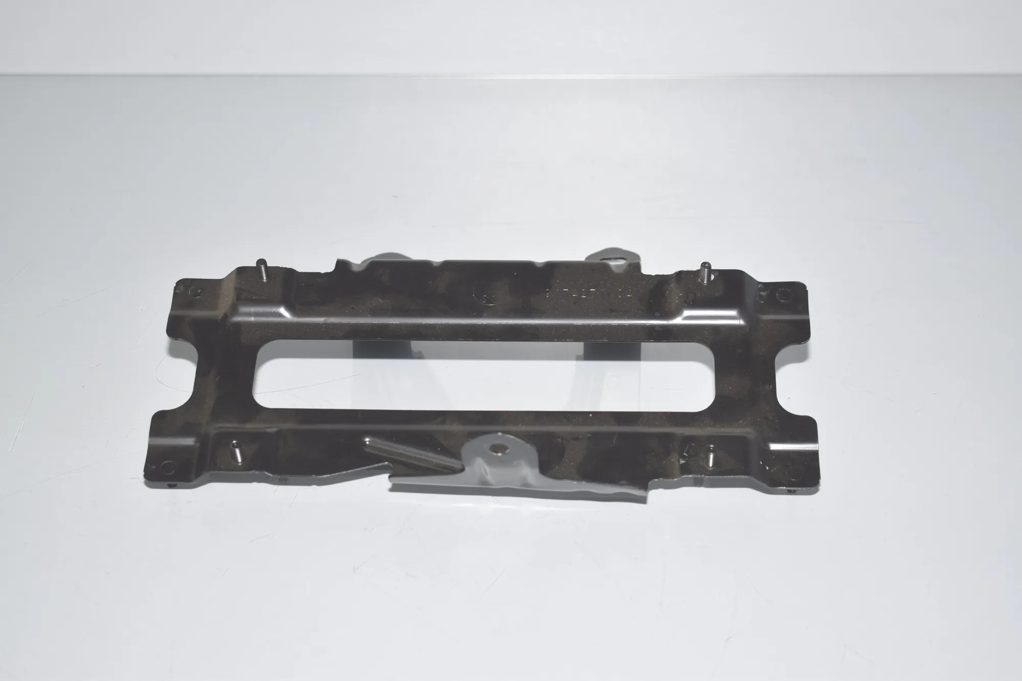 Bracket – OEM 65159174271 · BMW 5 (F10) 530 d 2010 – 2