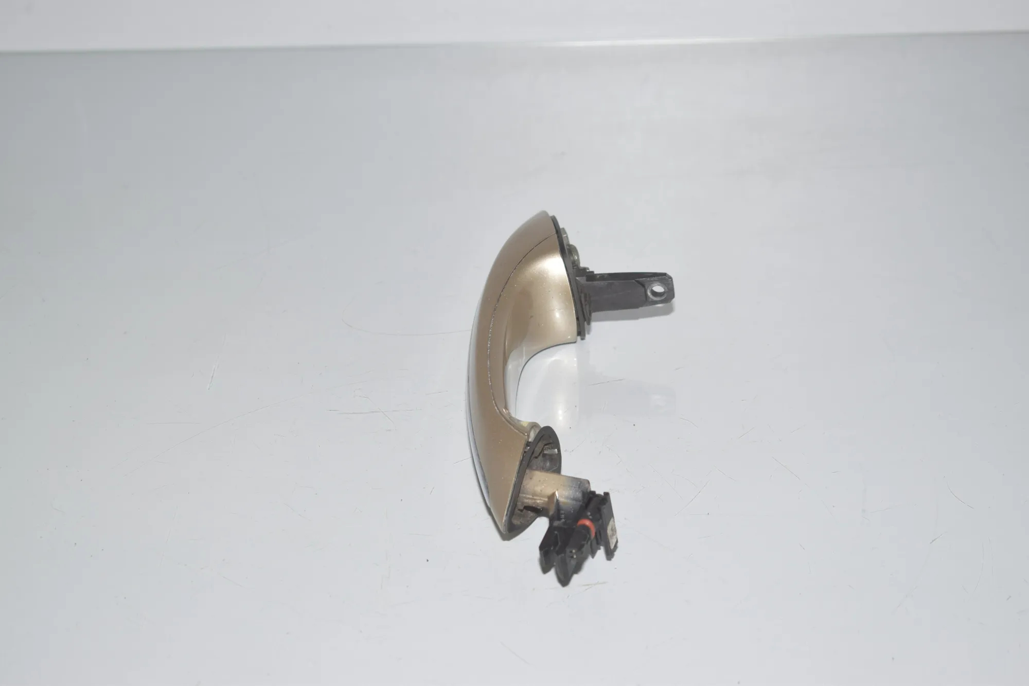 Front Left Door Exterior Handle – OEM 51217249975 · BMW 5 (F10) 530 d 2010 – 2