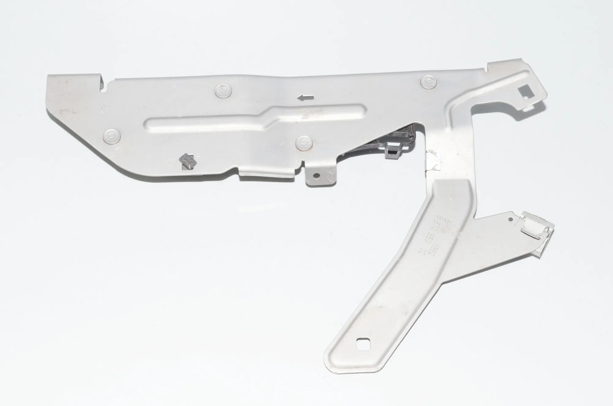 Bracket – OEM 9887386 · BMW 2 Gran Tourer (F46) 218 d xDrive 2020 – 3