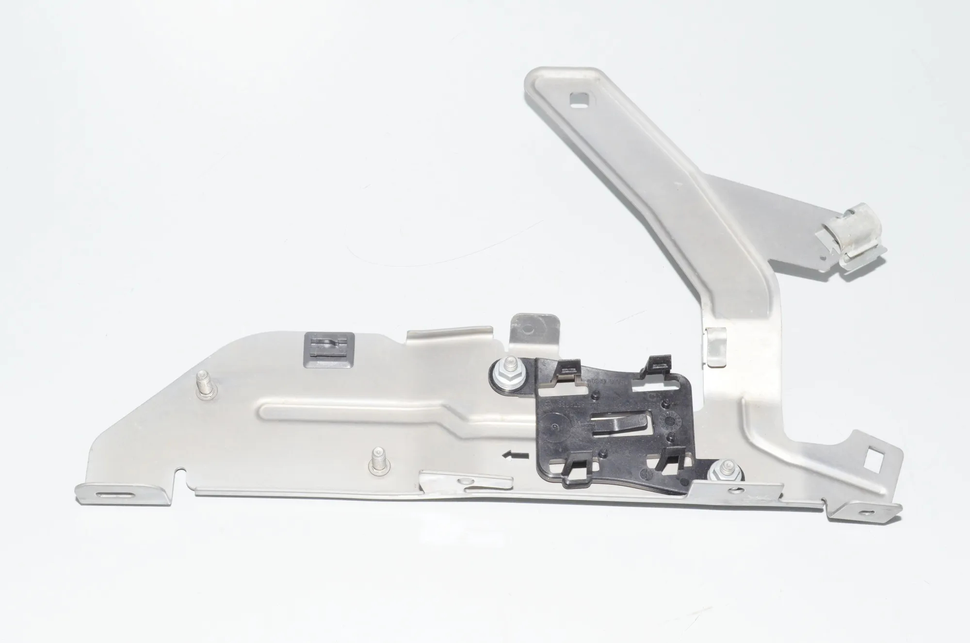 Bracket – OEM 9887386 · BMW 2 Gran Tourer (F46) 218 d xDrive 2020 – 2