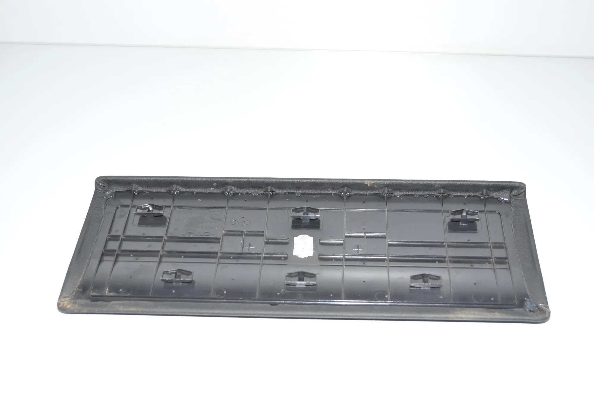Other Boot Trunk Parts – OEM 1600229 · BMW 5 Gran Turismo (F07) 530 d 2009 – 3