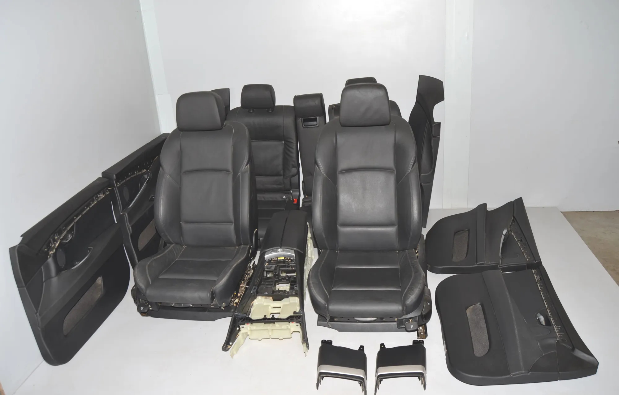 Seat set · BMW 5 Gran Turismo (F07) 530 d 2009