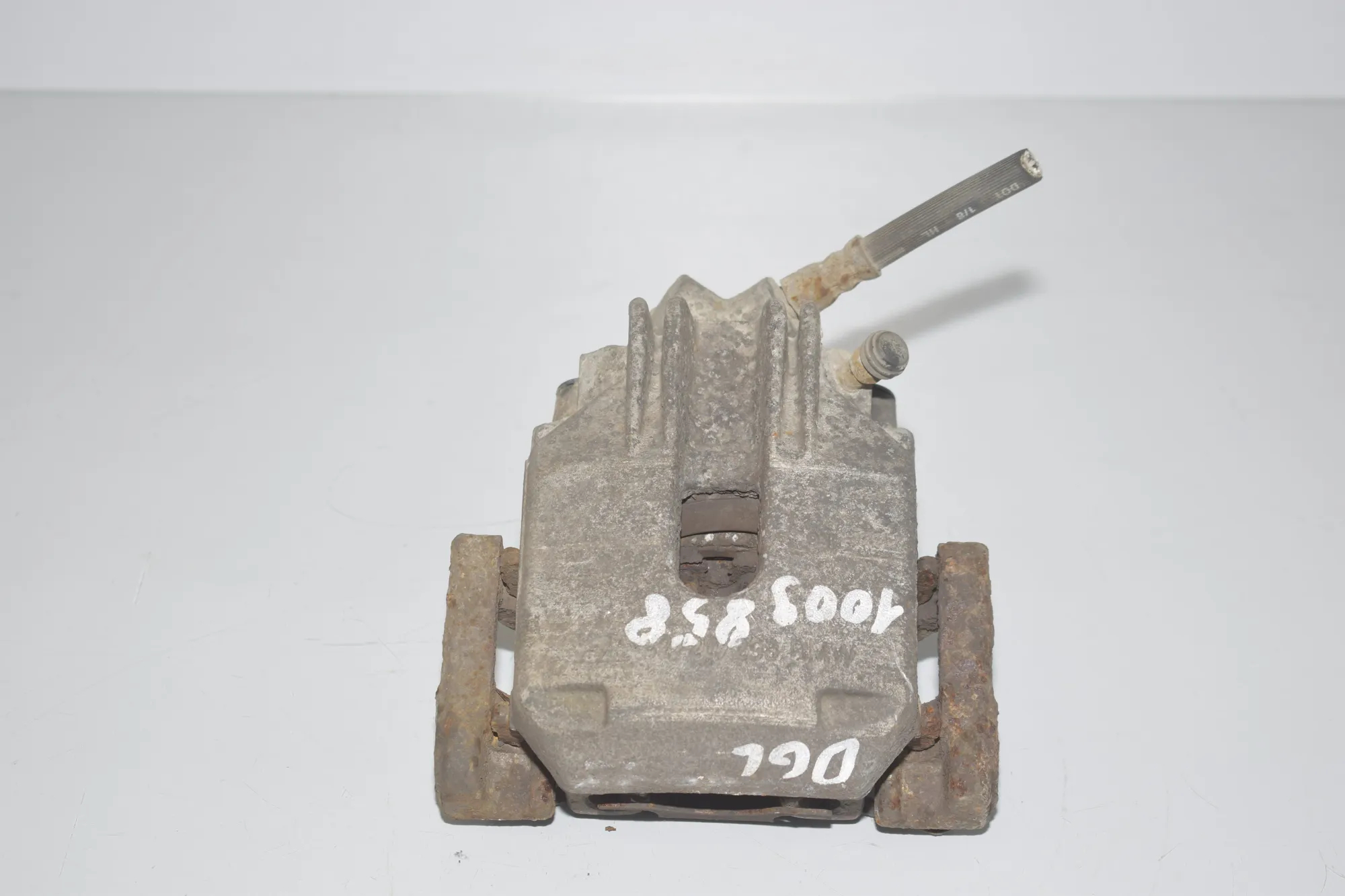Rear Right Brake Caliper – OEM 1163650 · BMW 5 (E39) BMW 5 (E39) 520 d 2001