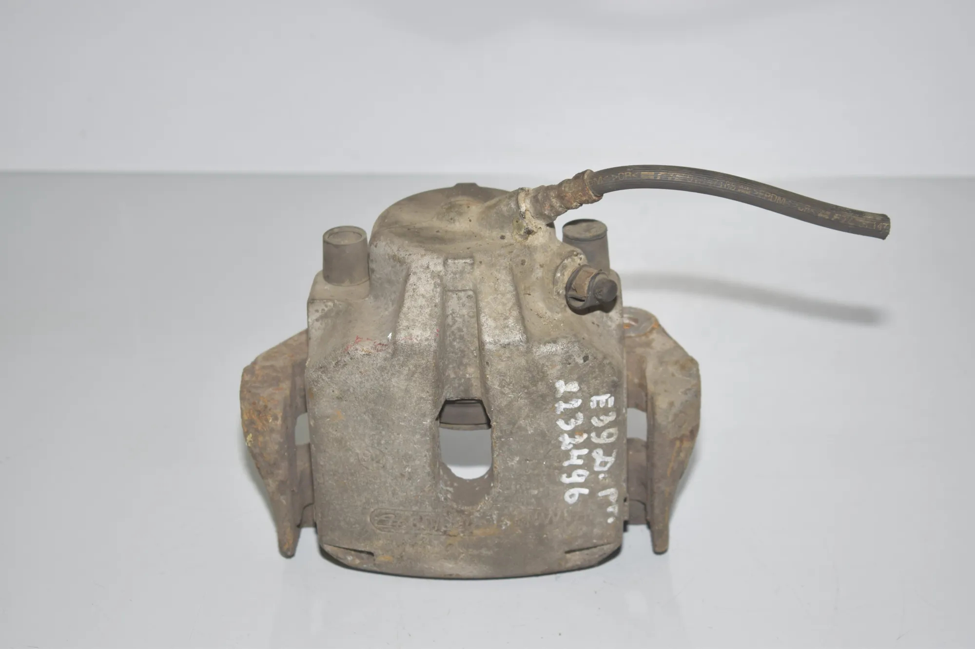 Front Right Brake Caliper – OEM 1163386 · BMW 5 (E39) 525 d 2003
