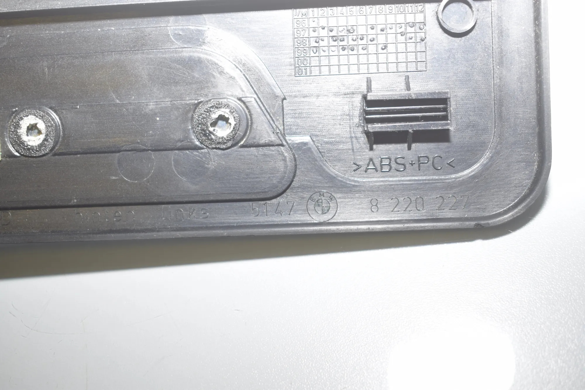 Rear Left Sill Trim – OEM 51478220227 · BMW 7 (E38) BMW 7 (E38) 725 tds 1999 – 6