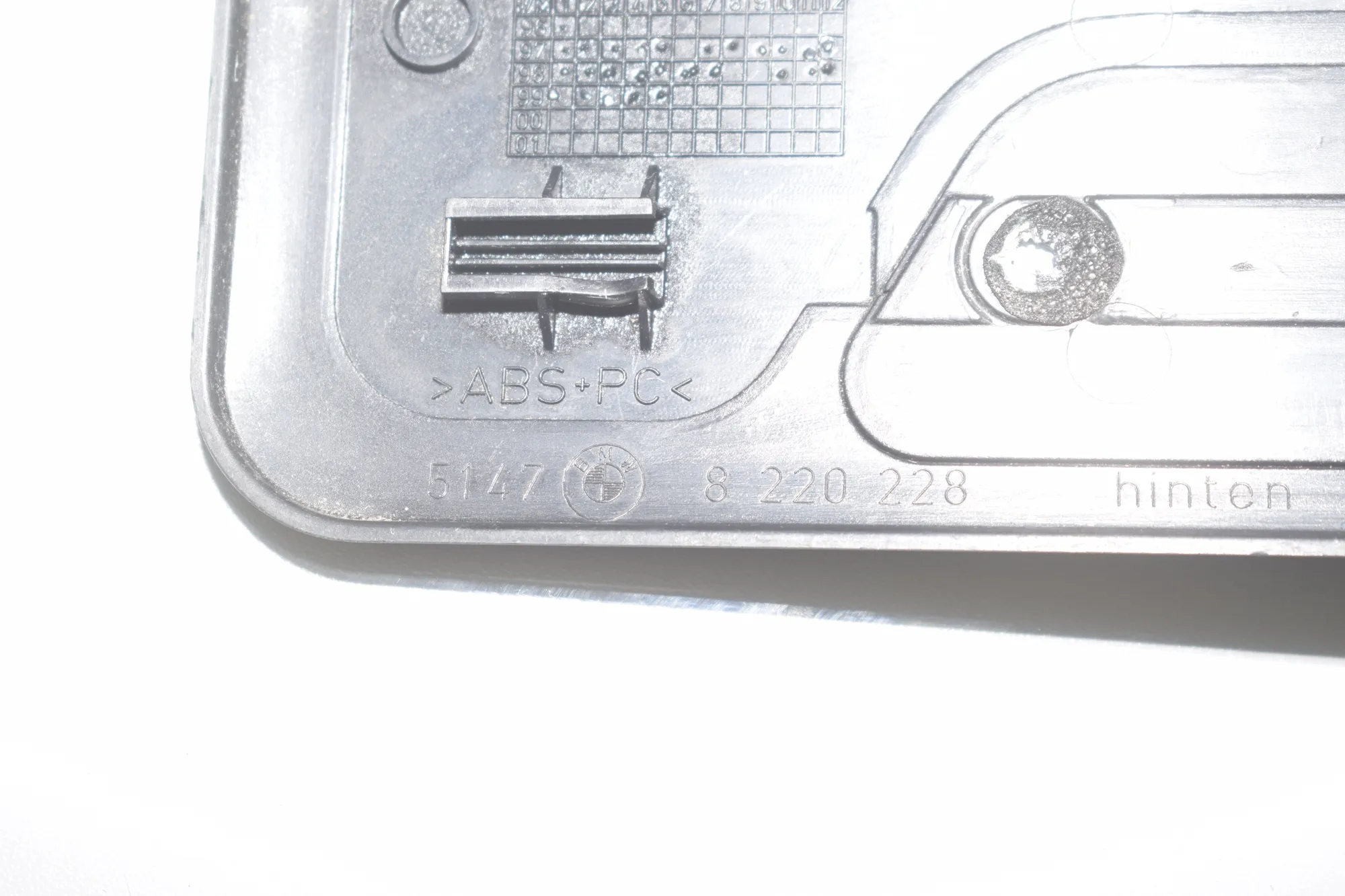 Rear Left Sill Trim – OEM 51478220227 · BMW 7 (E38) BMW 7 (E38) 725 tds 2000 – 6