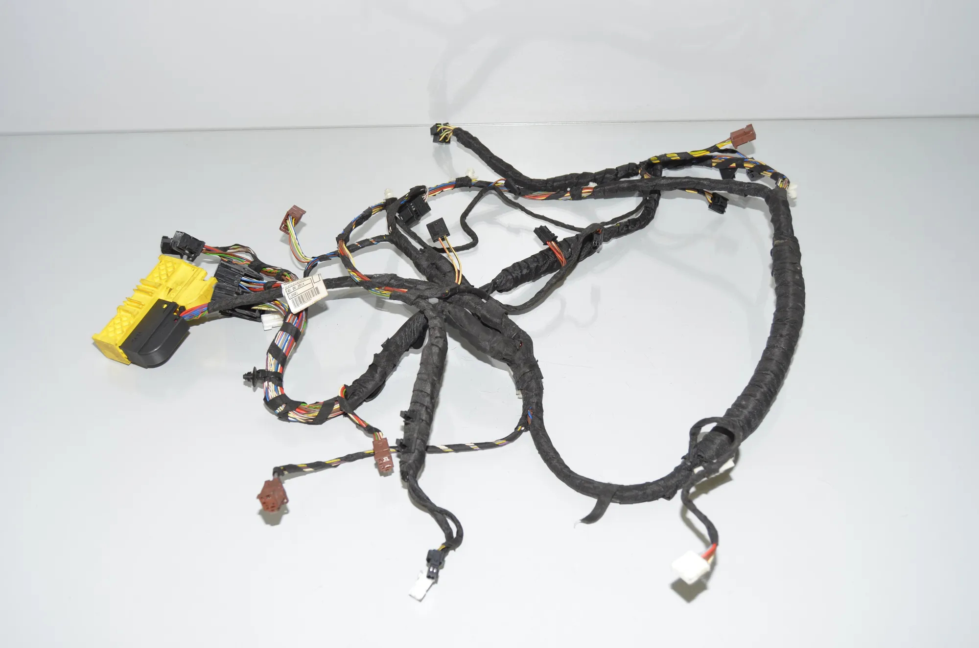Seat Wiring Loom – OEM 9312120 · BMW 5 Touring (F11) 530 d xDrive 2014 – 3
