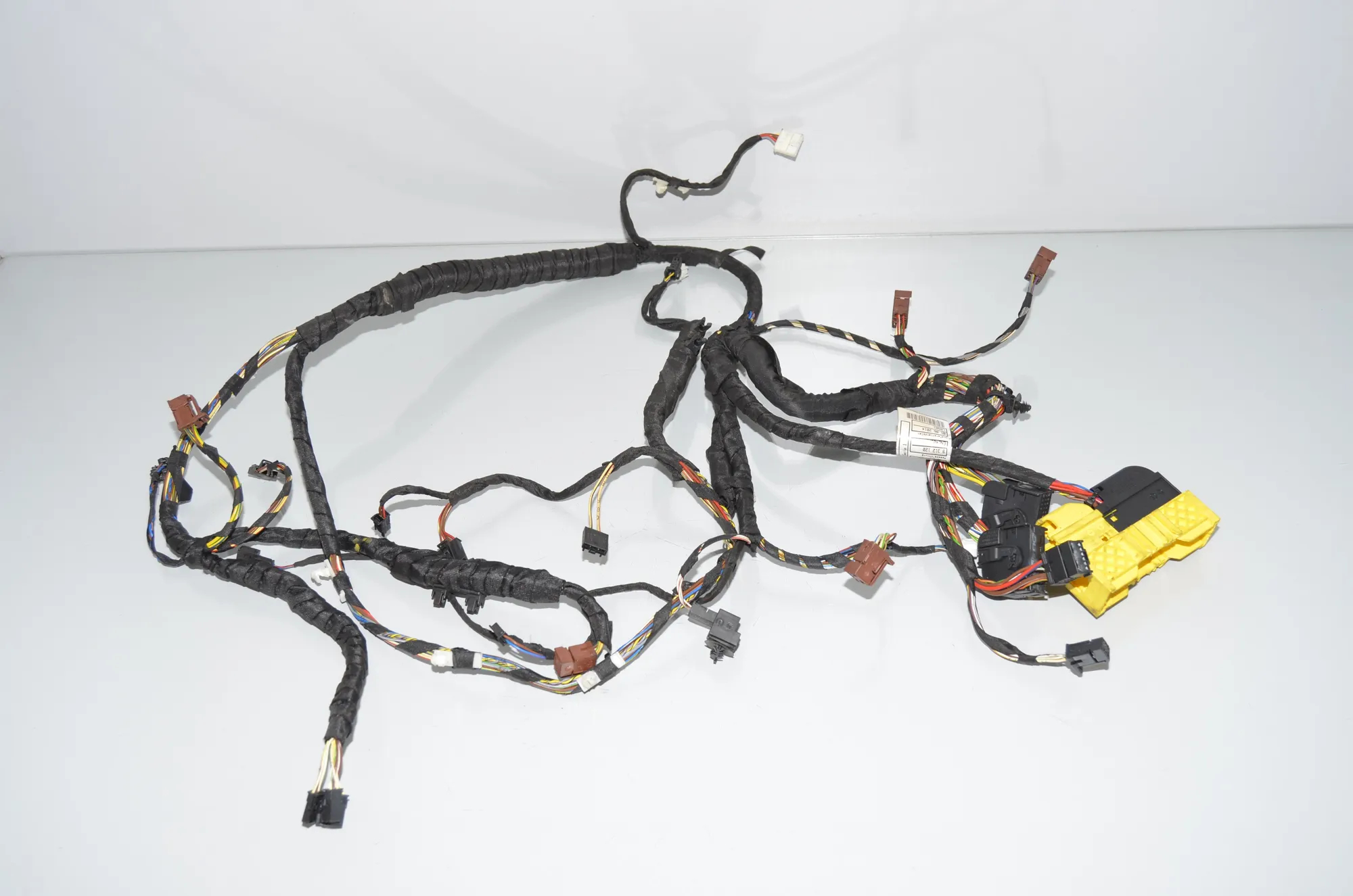 Seat Wiring Loom – OEM 9312120 · BMW 5 Touring (F11) 530 d xDrive 2014 – 4